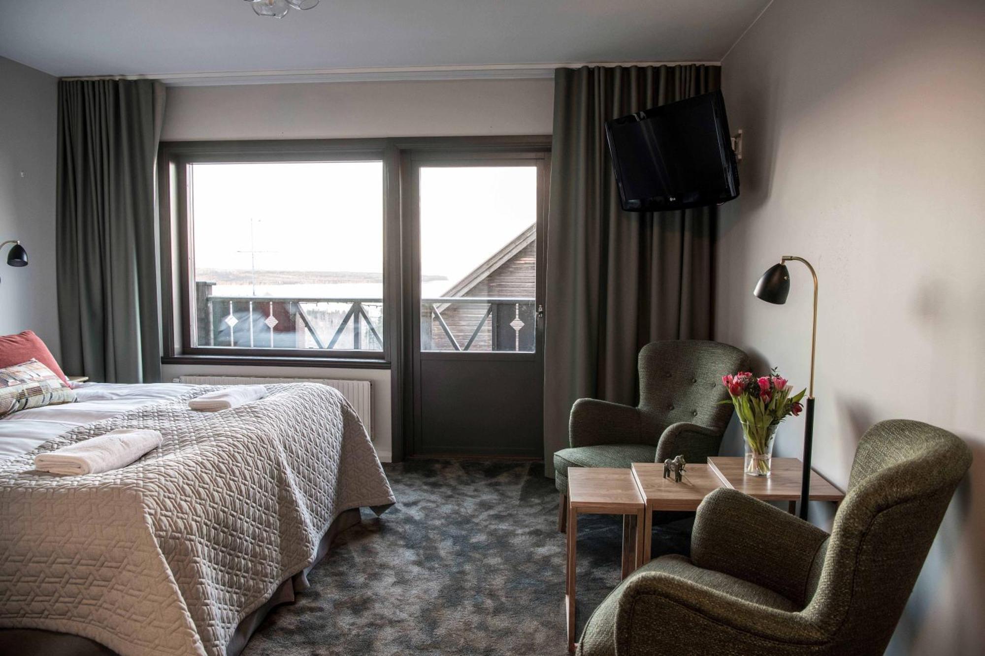 Double Room Lake View
