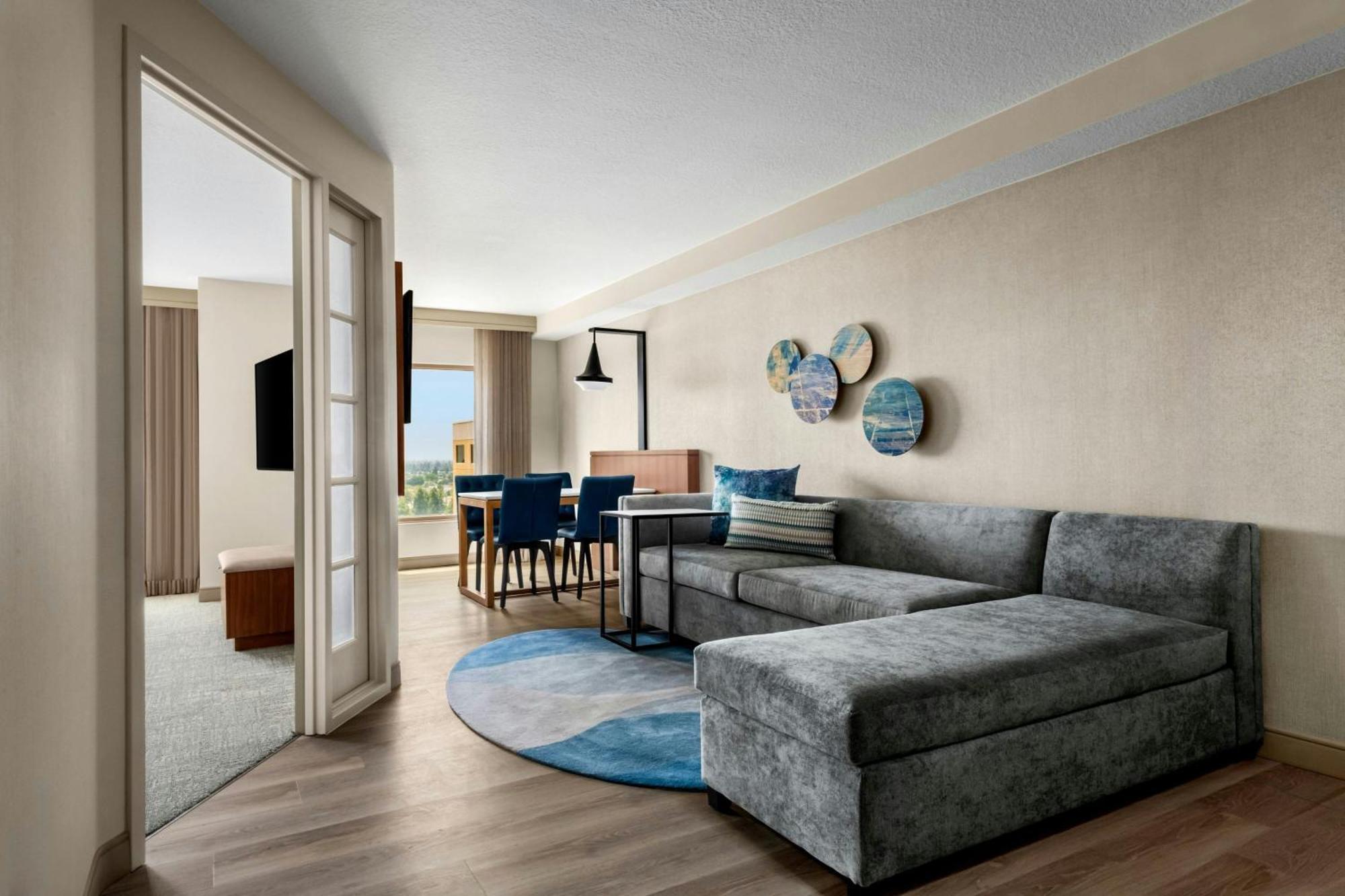 Suite de 1 habitación, 2 habitaciones con 2 camas dobles y sofá cama - No fumadores