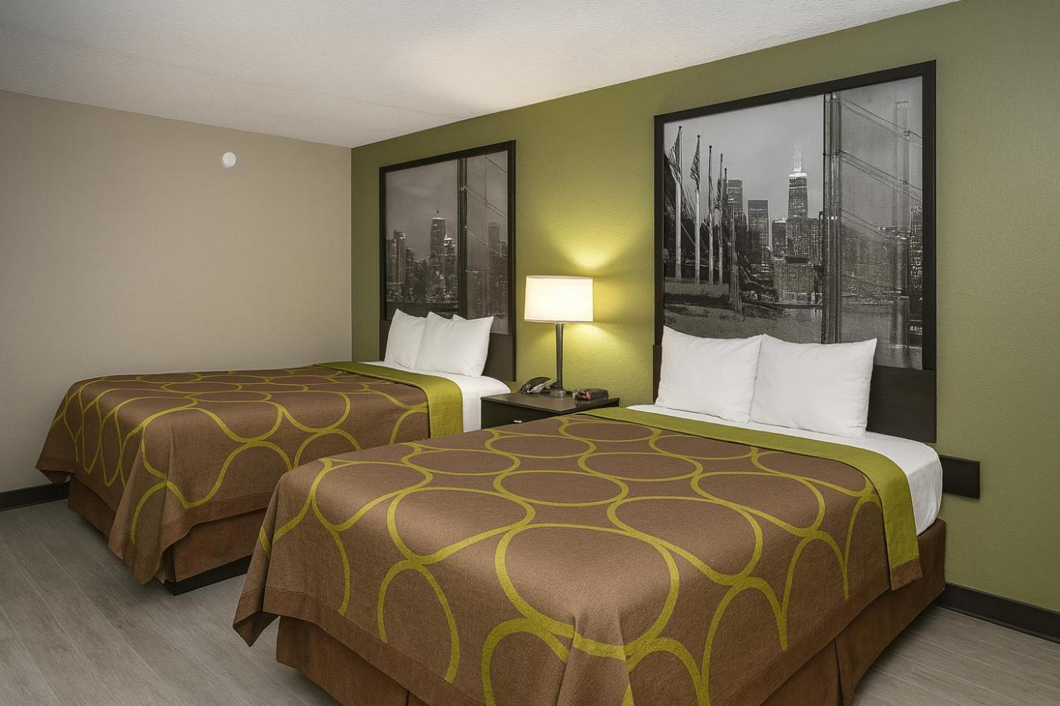 Queen Room Two Queen Beds Non-Smoking