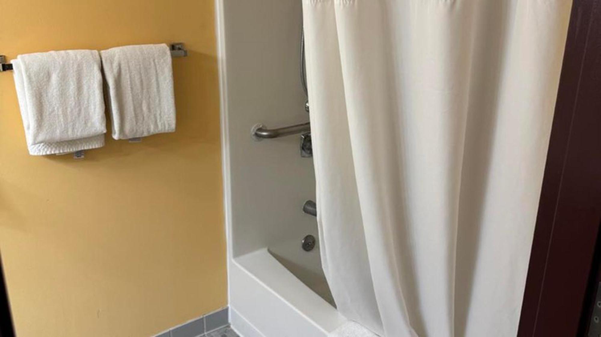 Double Room - Accessible/Non-Smoking