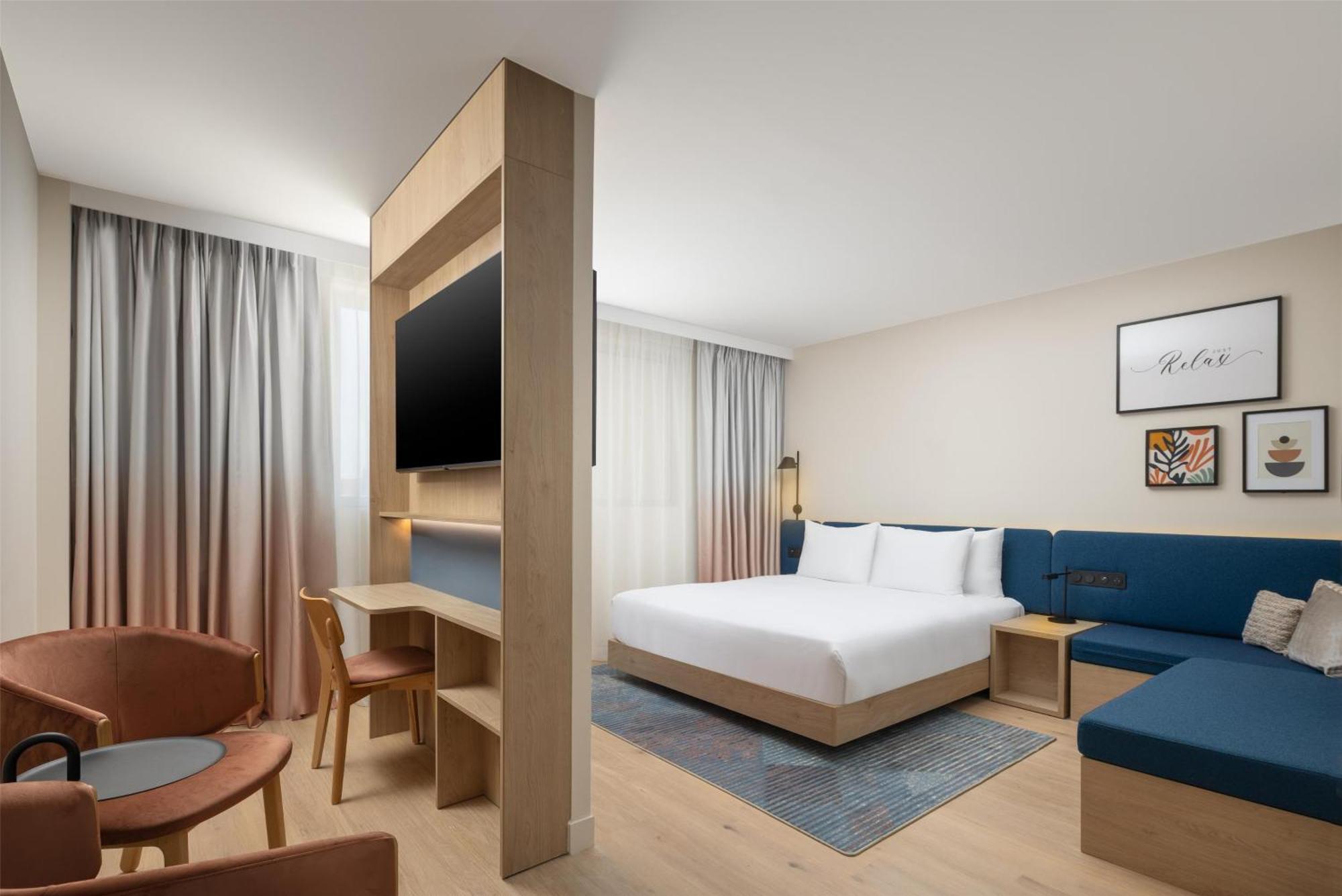 Chambre Lit King-Size avec Canapé-Lit