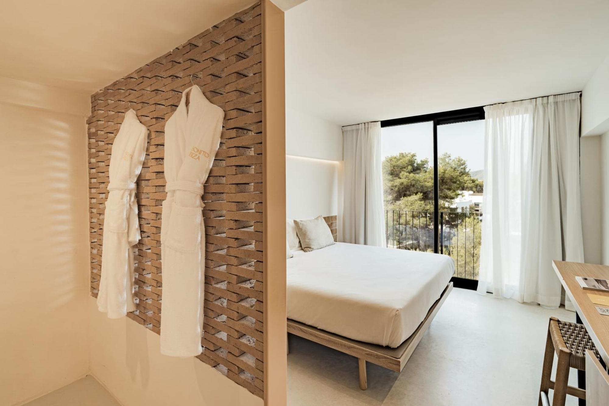 Sunchaser Double Room