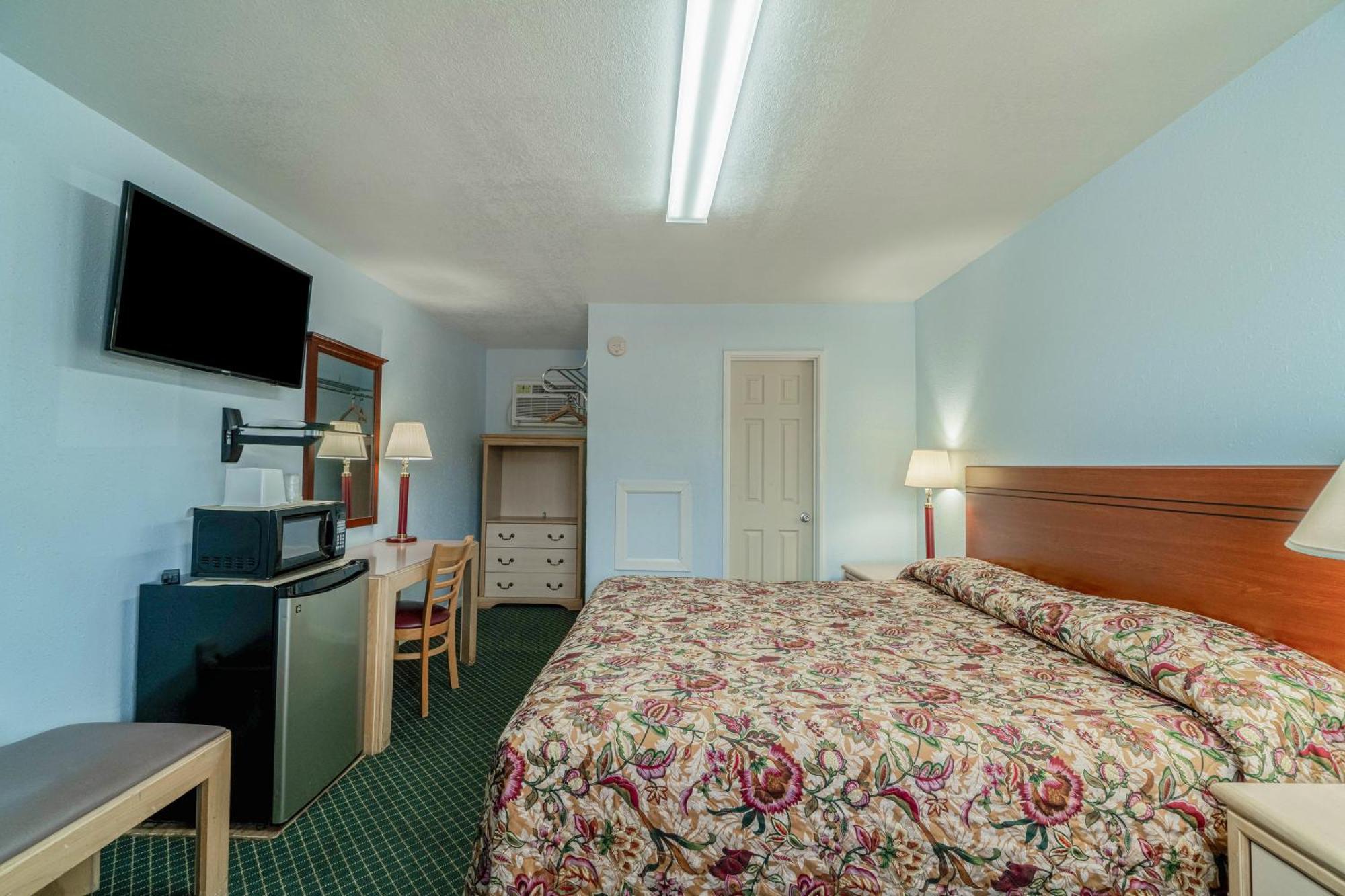 King Room Non-Smoking