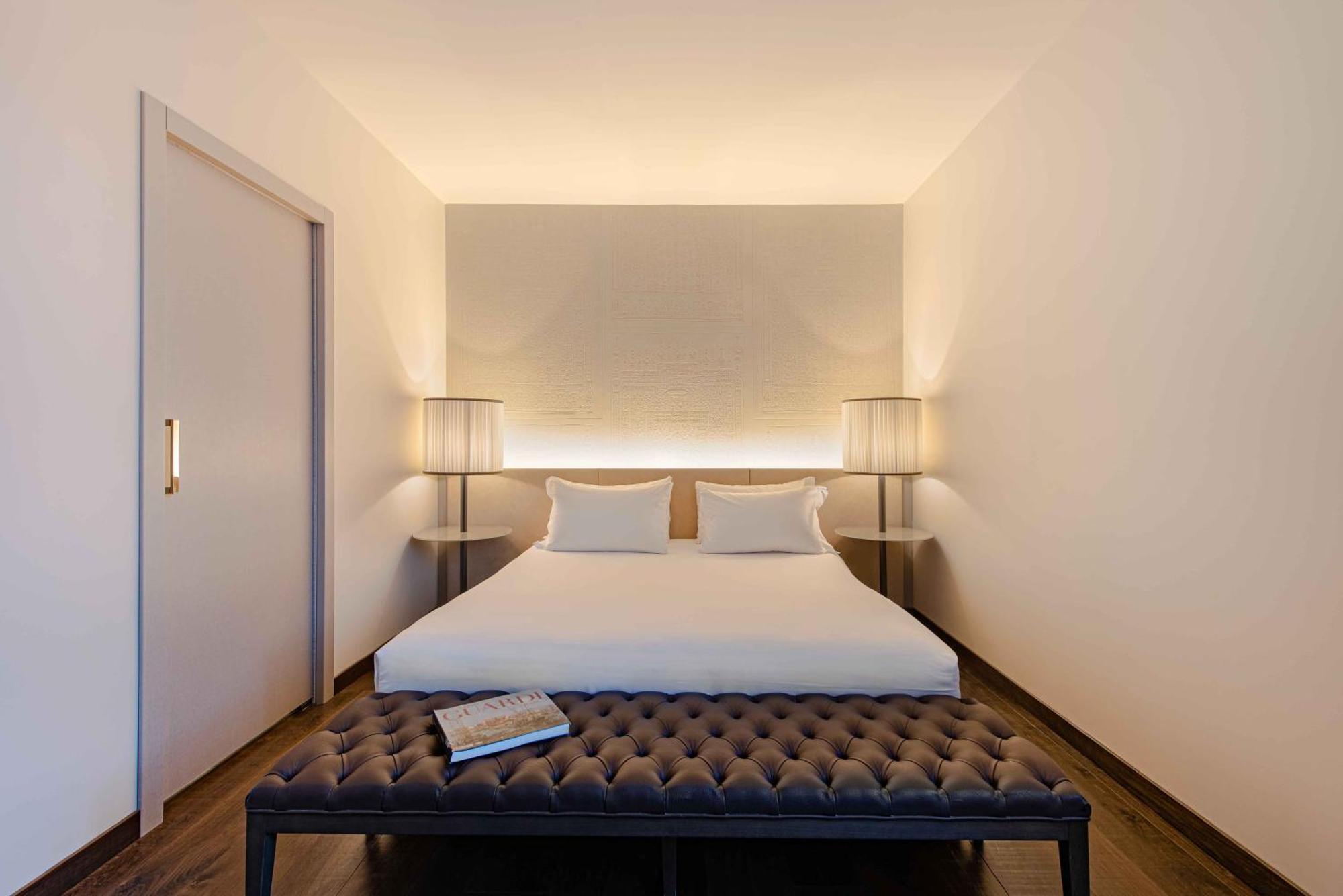 King Room Courtyard View