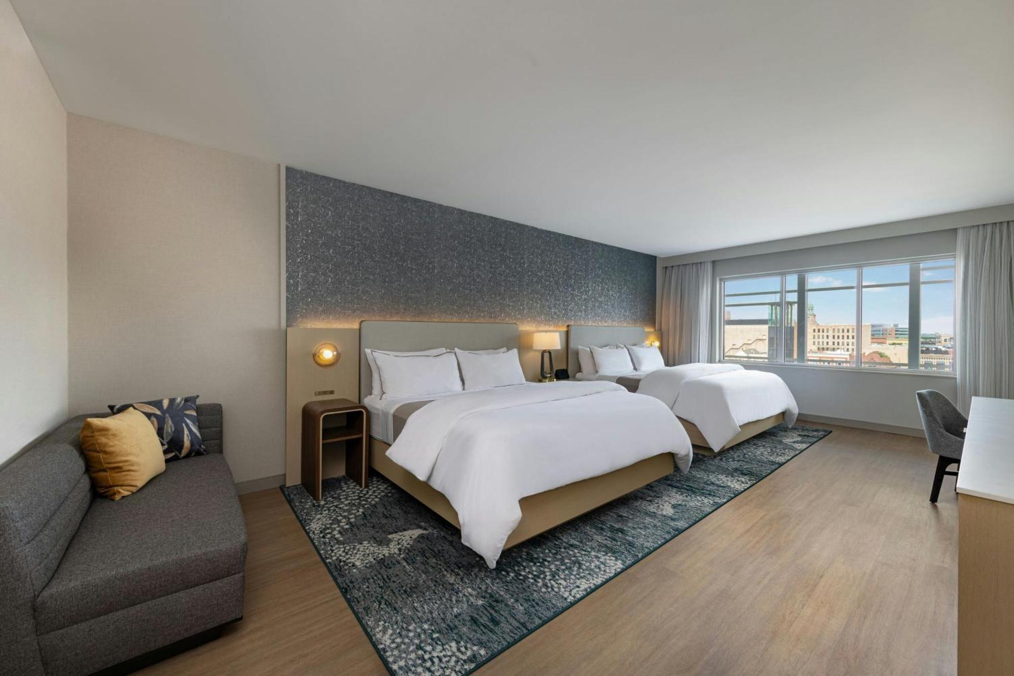 Premium King Room