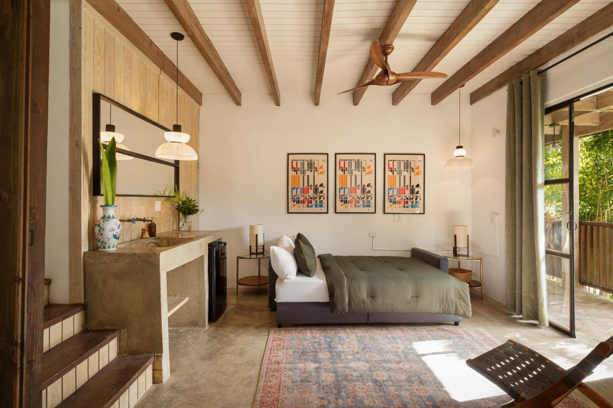 Superior King Room