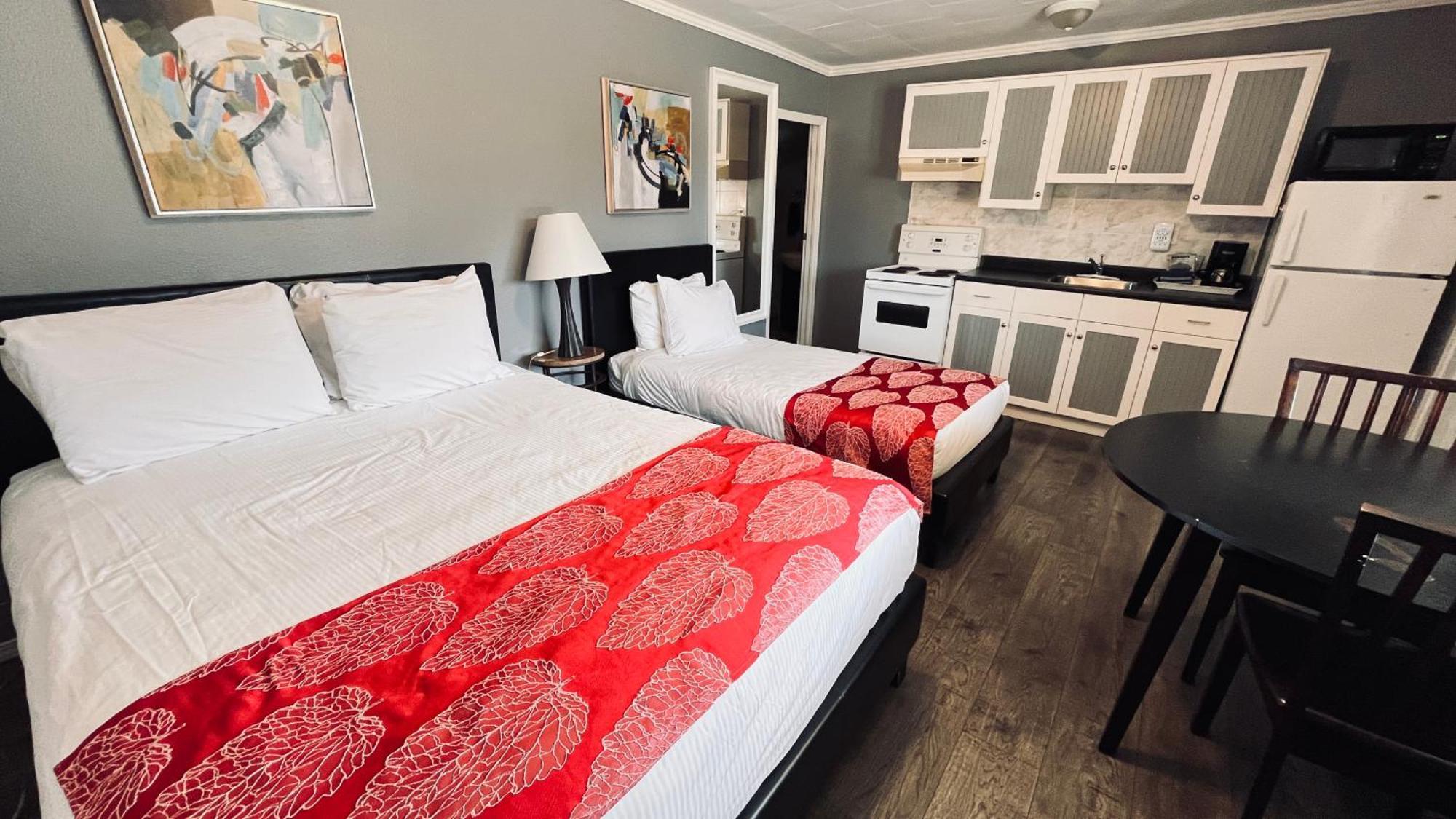 Superior Deluxe Double or Twin Room