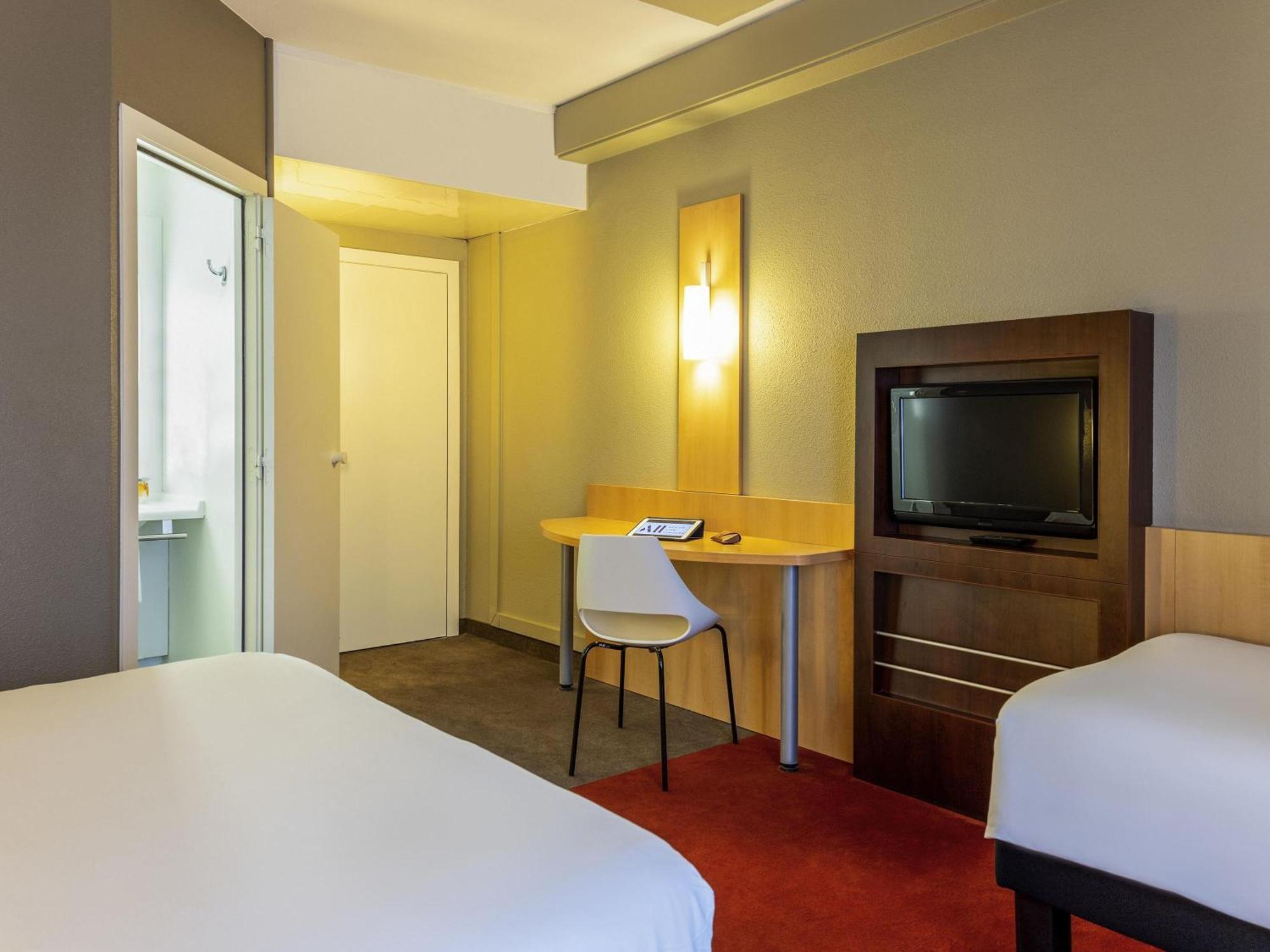 Triple Room One Double Bed One Single Bed