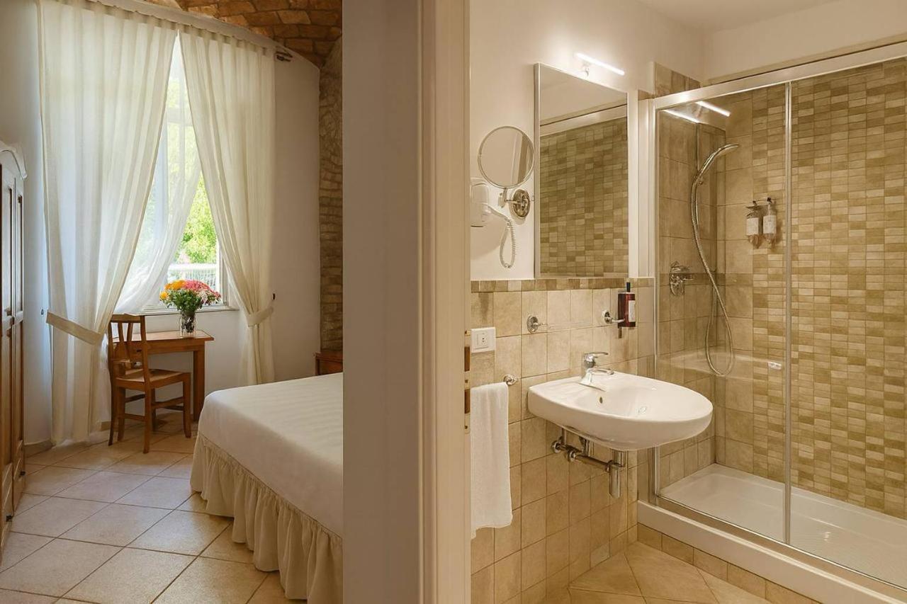 Classic Double or Twin Room