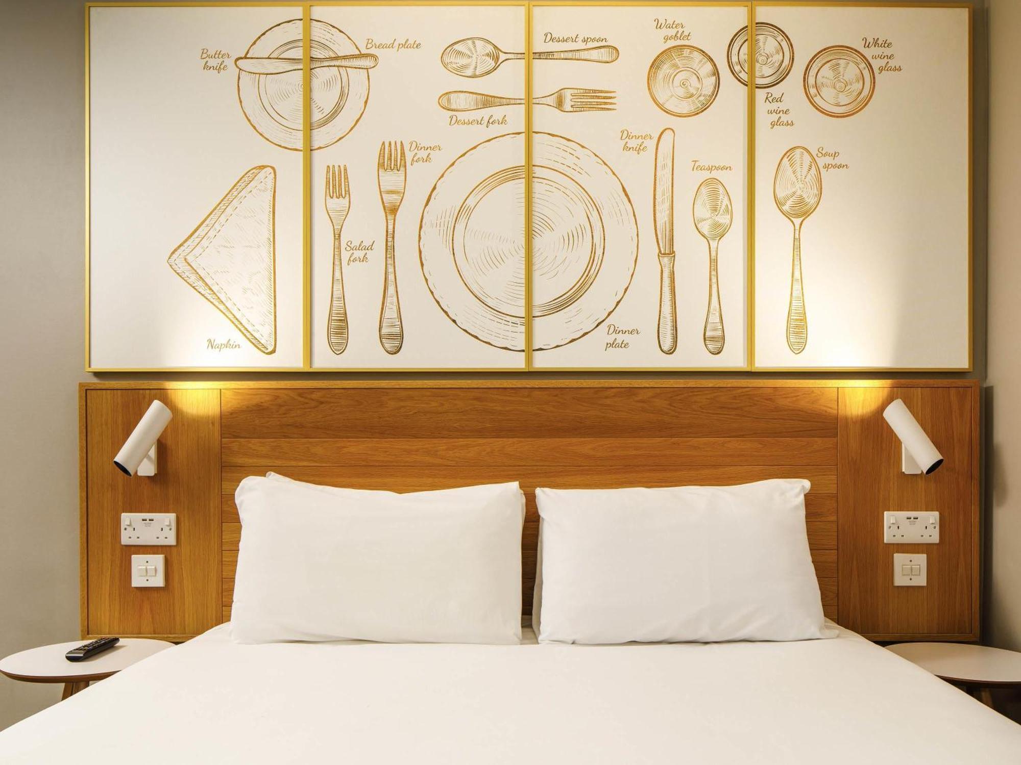 Queen Room