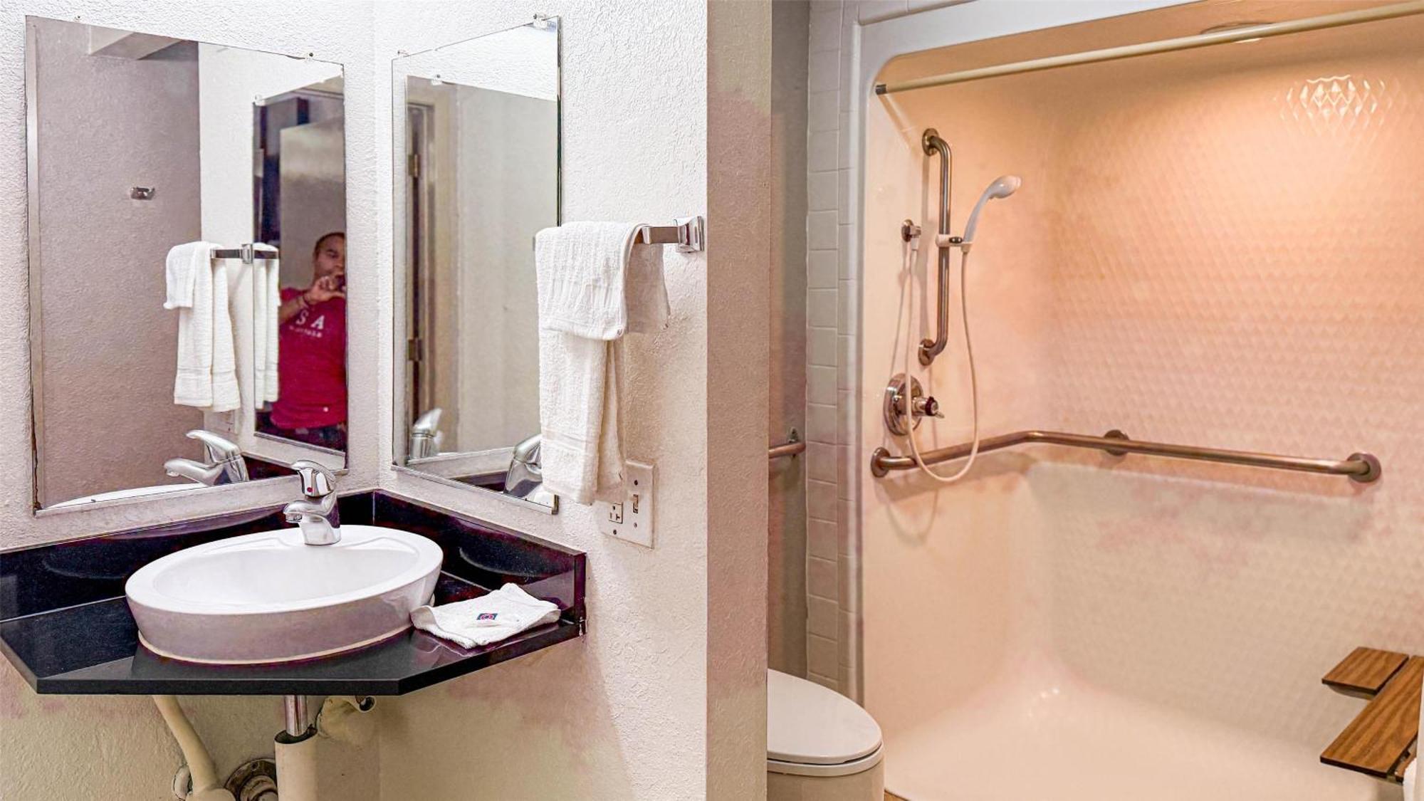 Double Room Disability Access Non-Smoking