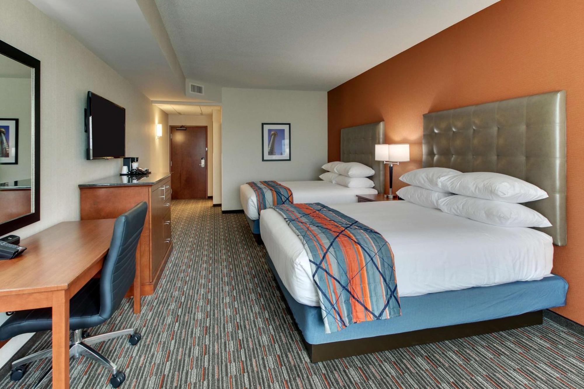 Spacious Queen Room Two Queen Beds