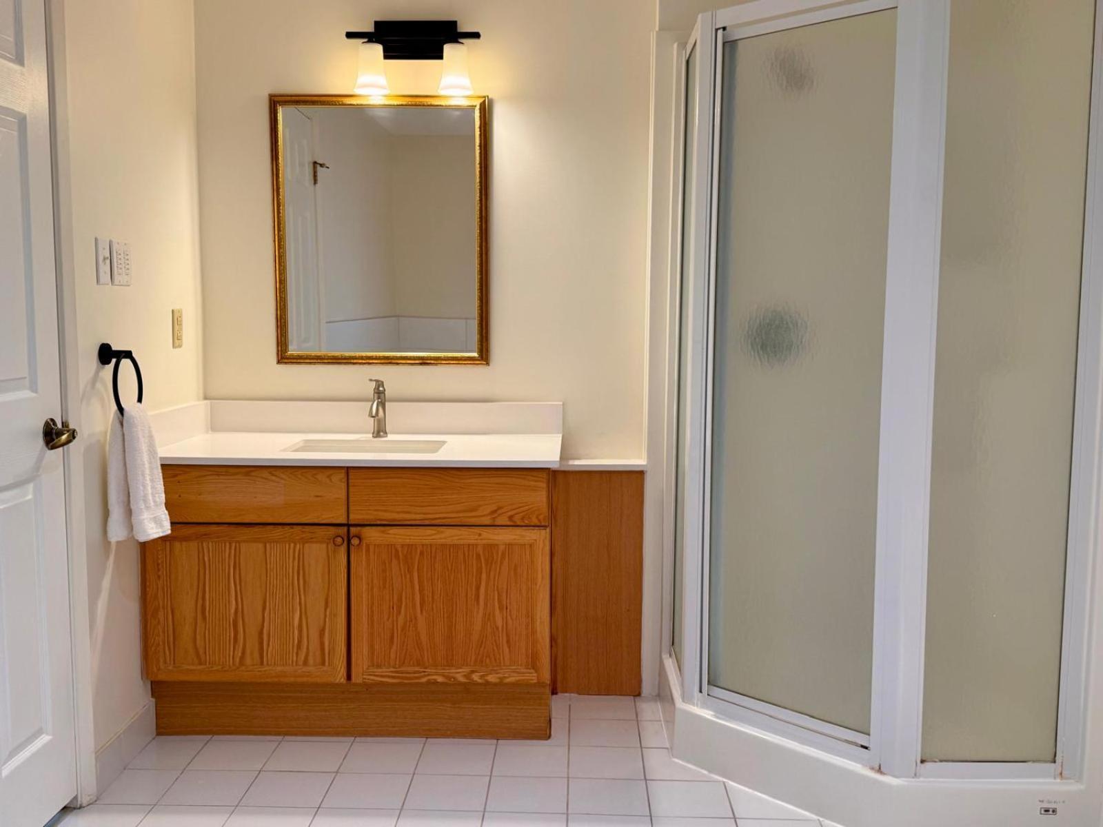 King Suite Spa Bath