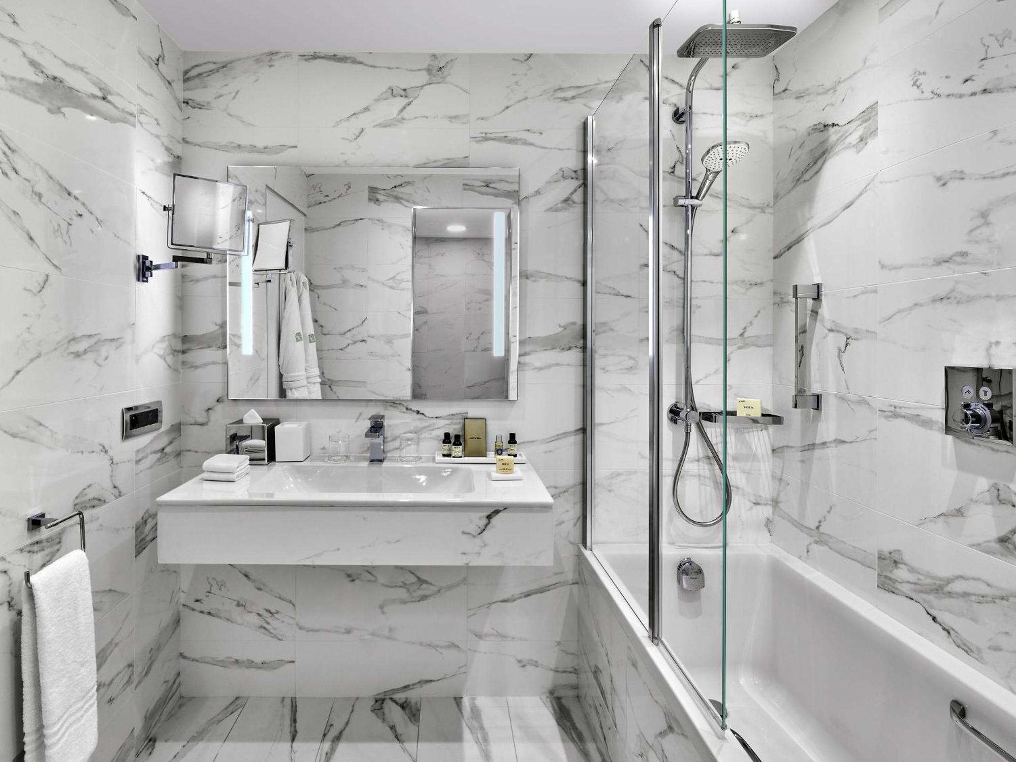 Hairpin Room City View Two Double Beds,1770446319:JPEG