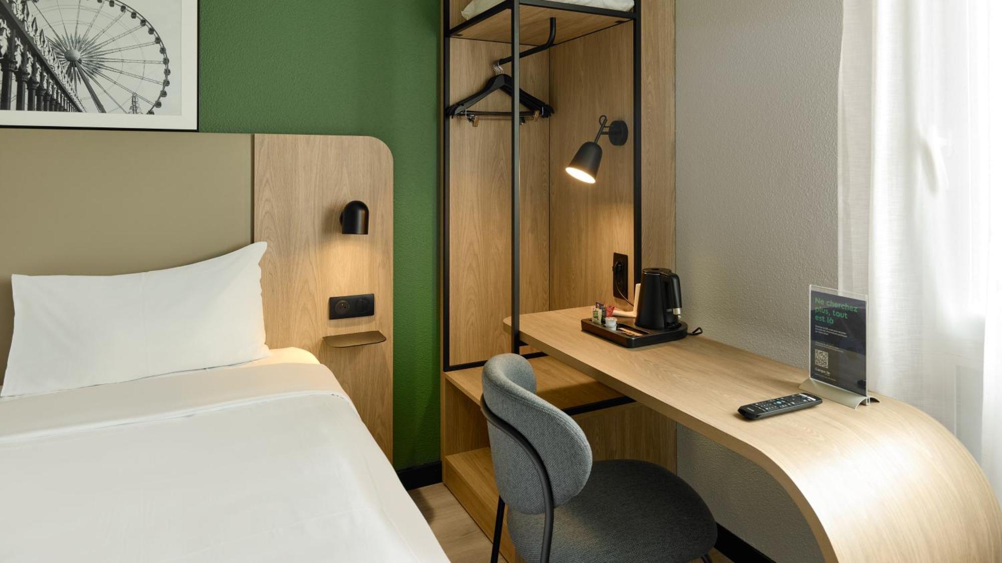 Standard Room 2 Single Beds