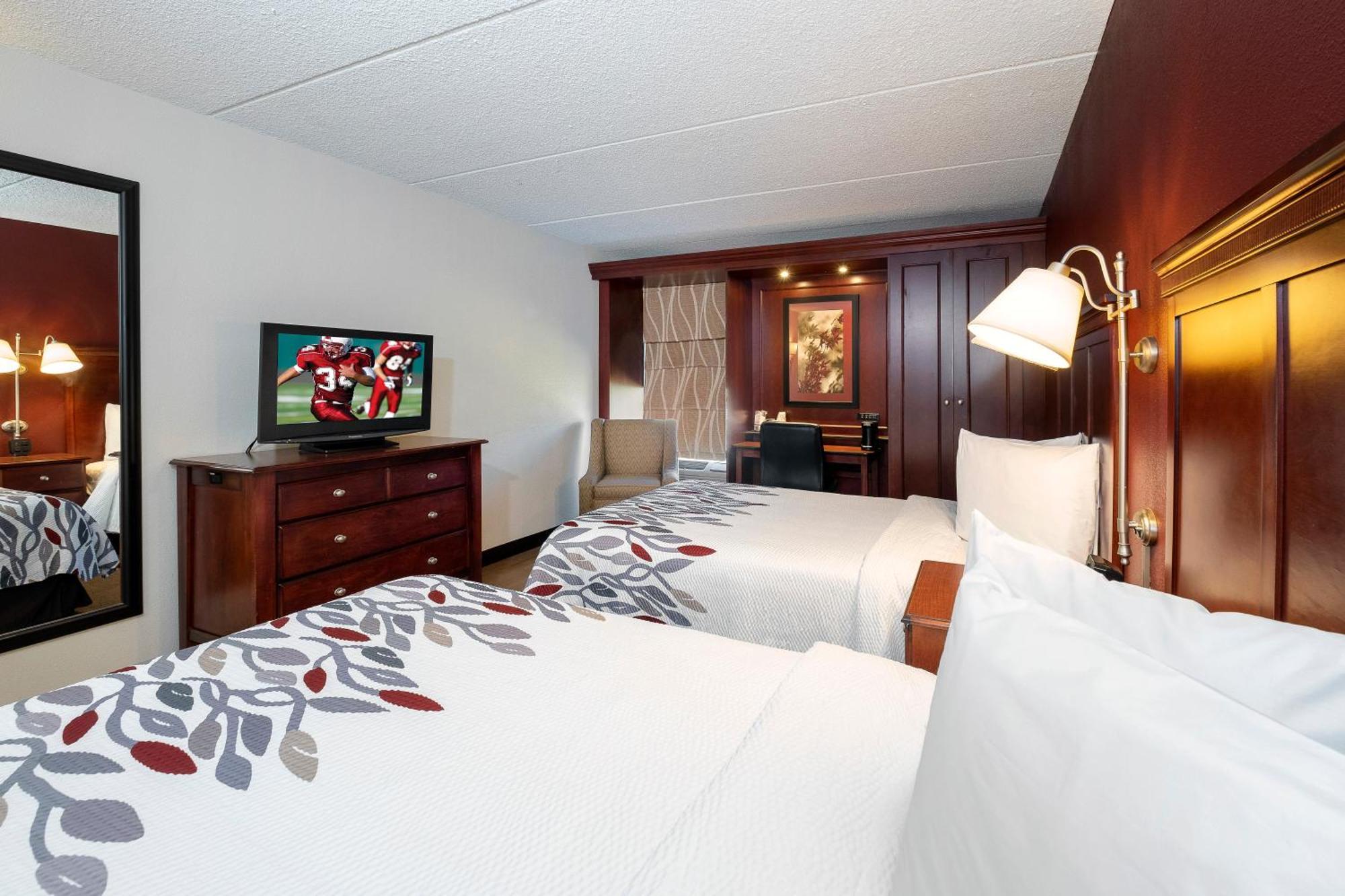 Standard Room Two Double Beds Smoke