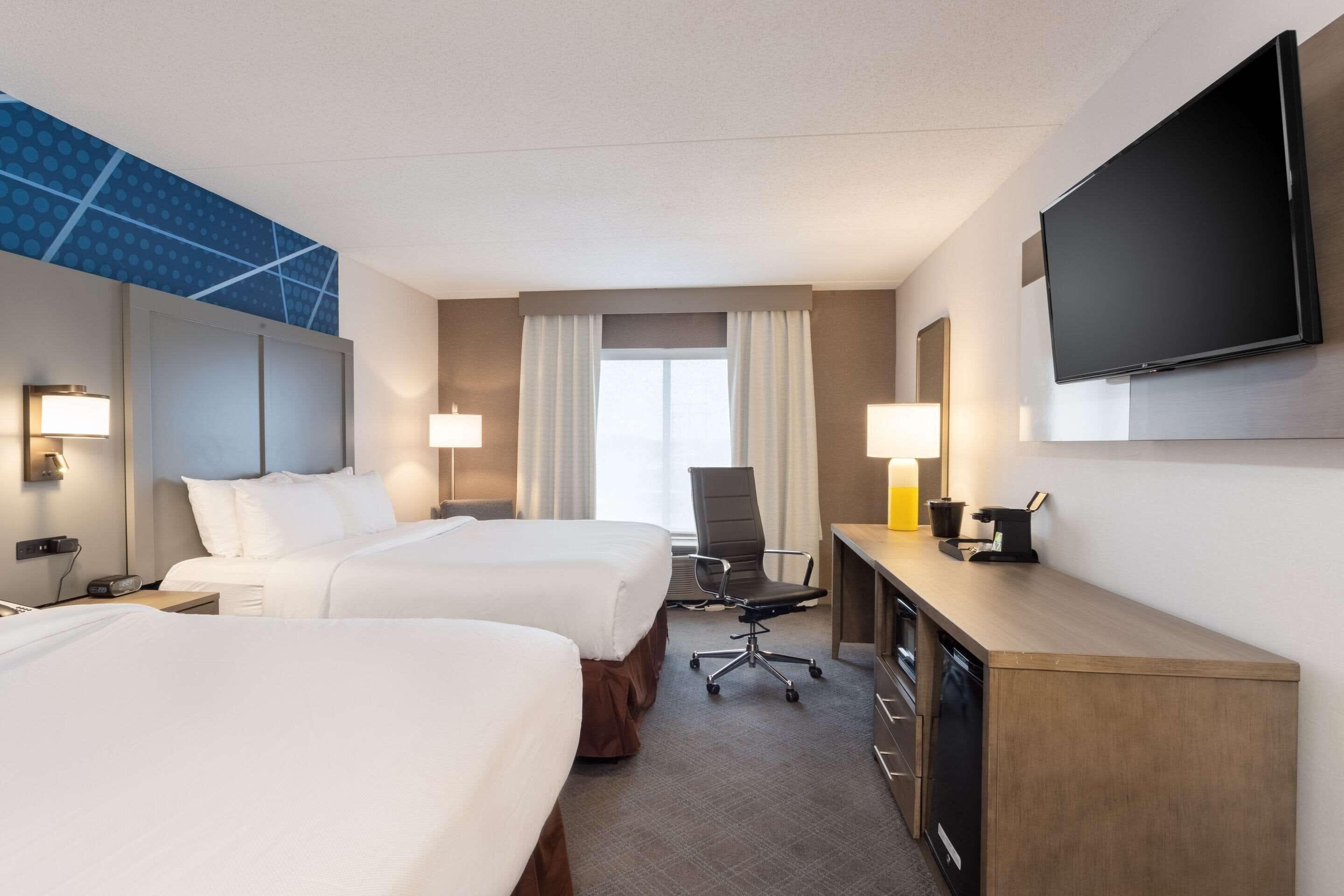 Standard Queen Room Two Queen Beds Non Smoking