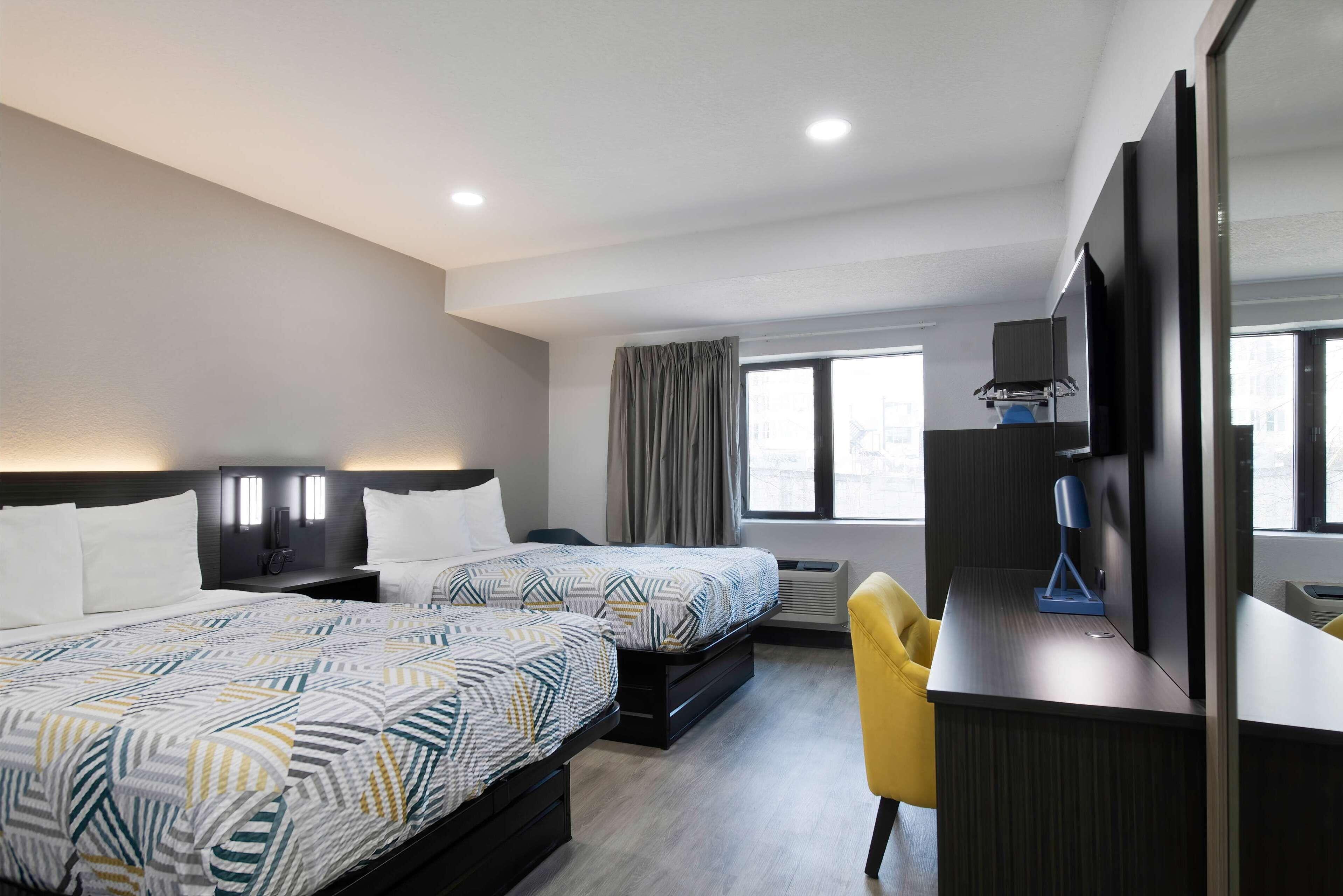 Quadruple Room Disability Access Non-Smoking