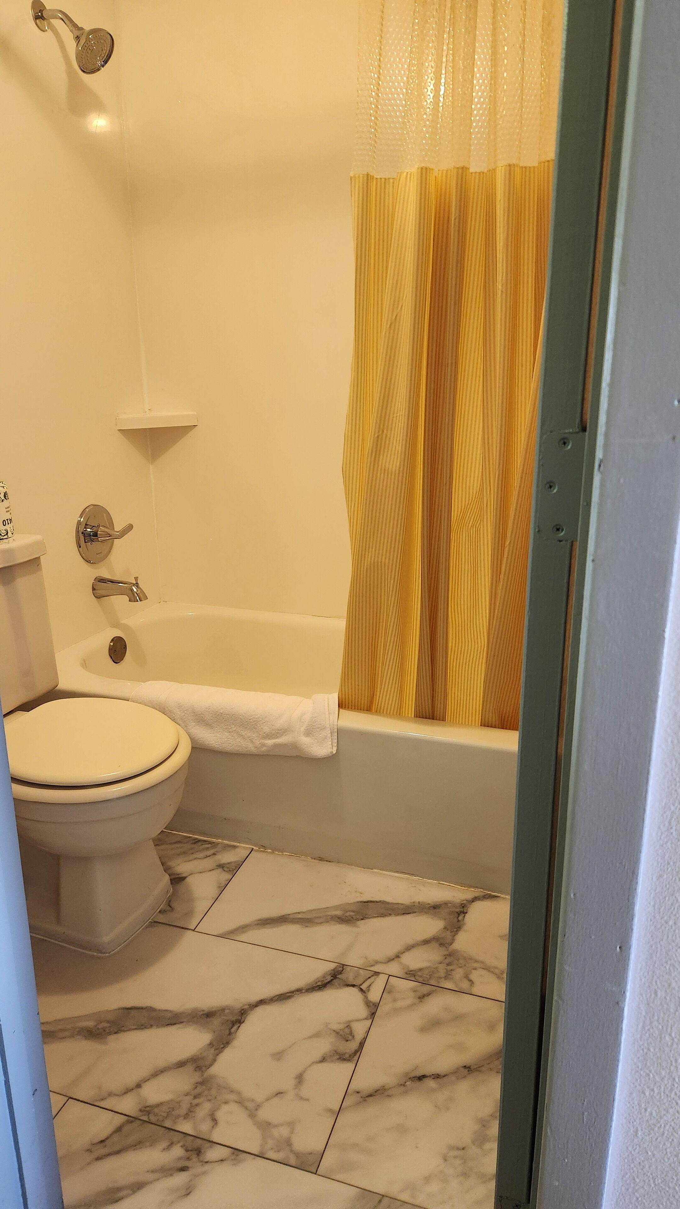 Standard Double Room Non-Smoking,1705899195:JPEG