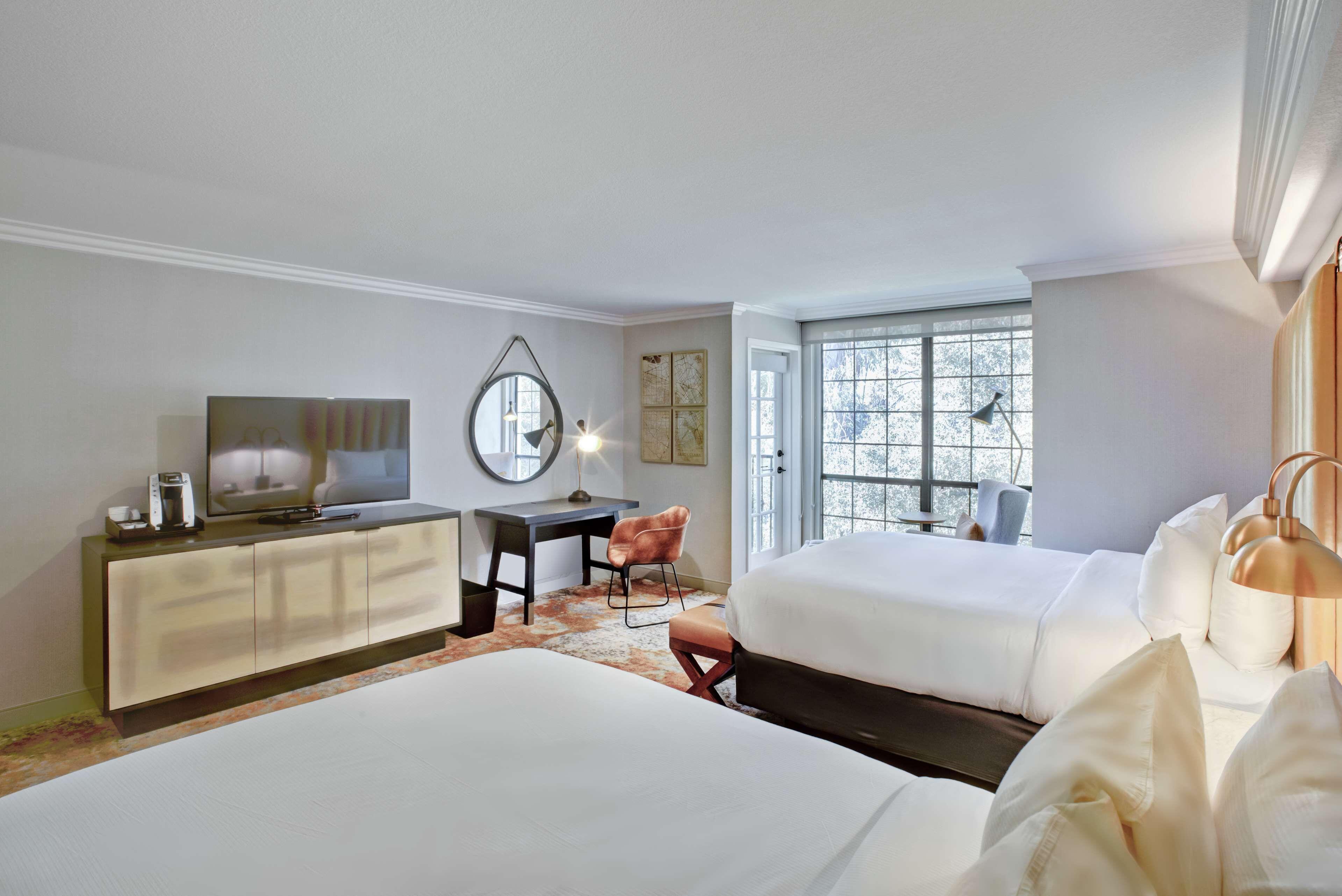 Queen Room Two Queen Beds Balcony