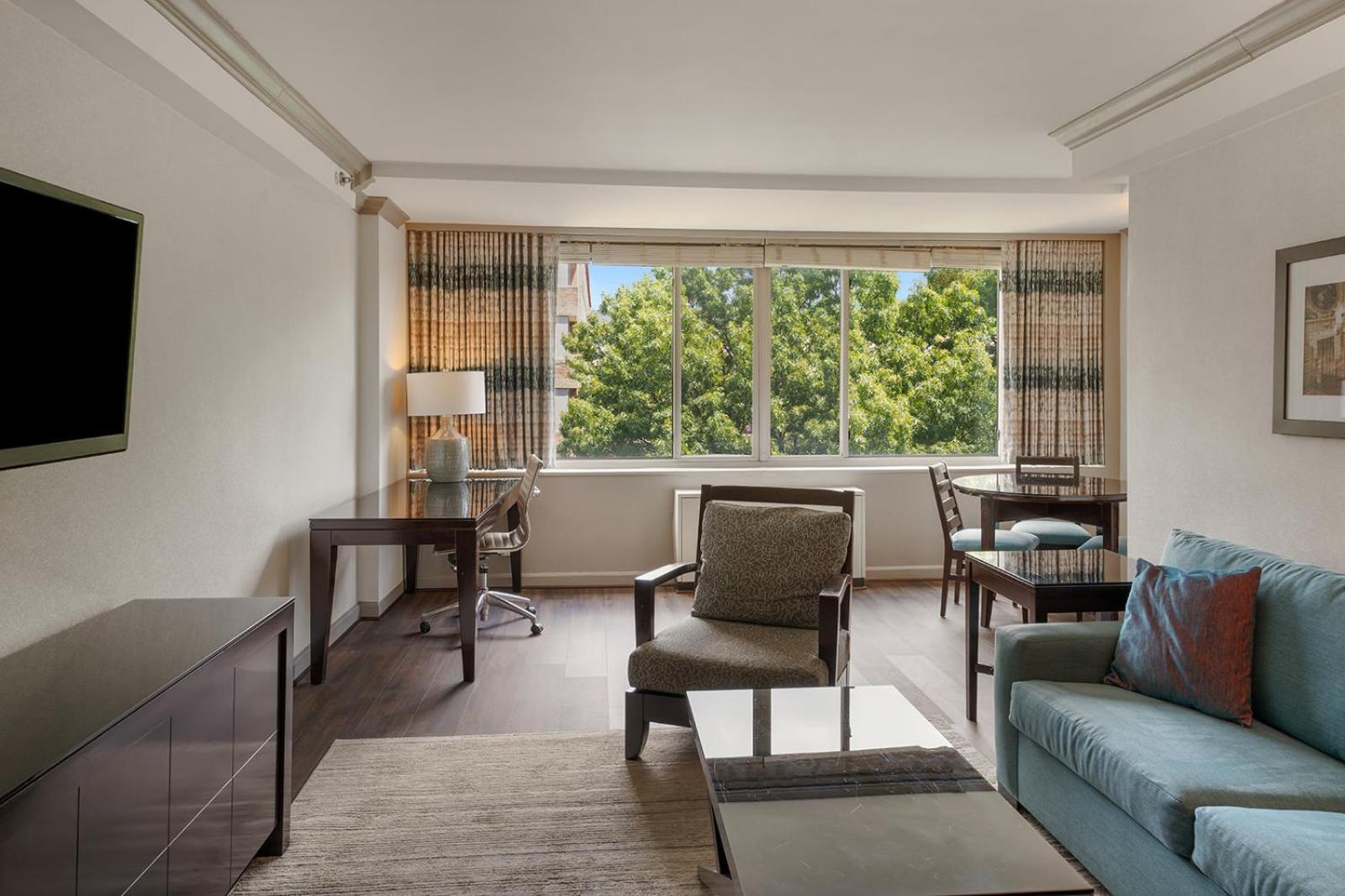 Standard Double Suite