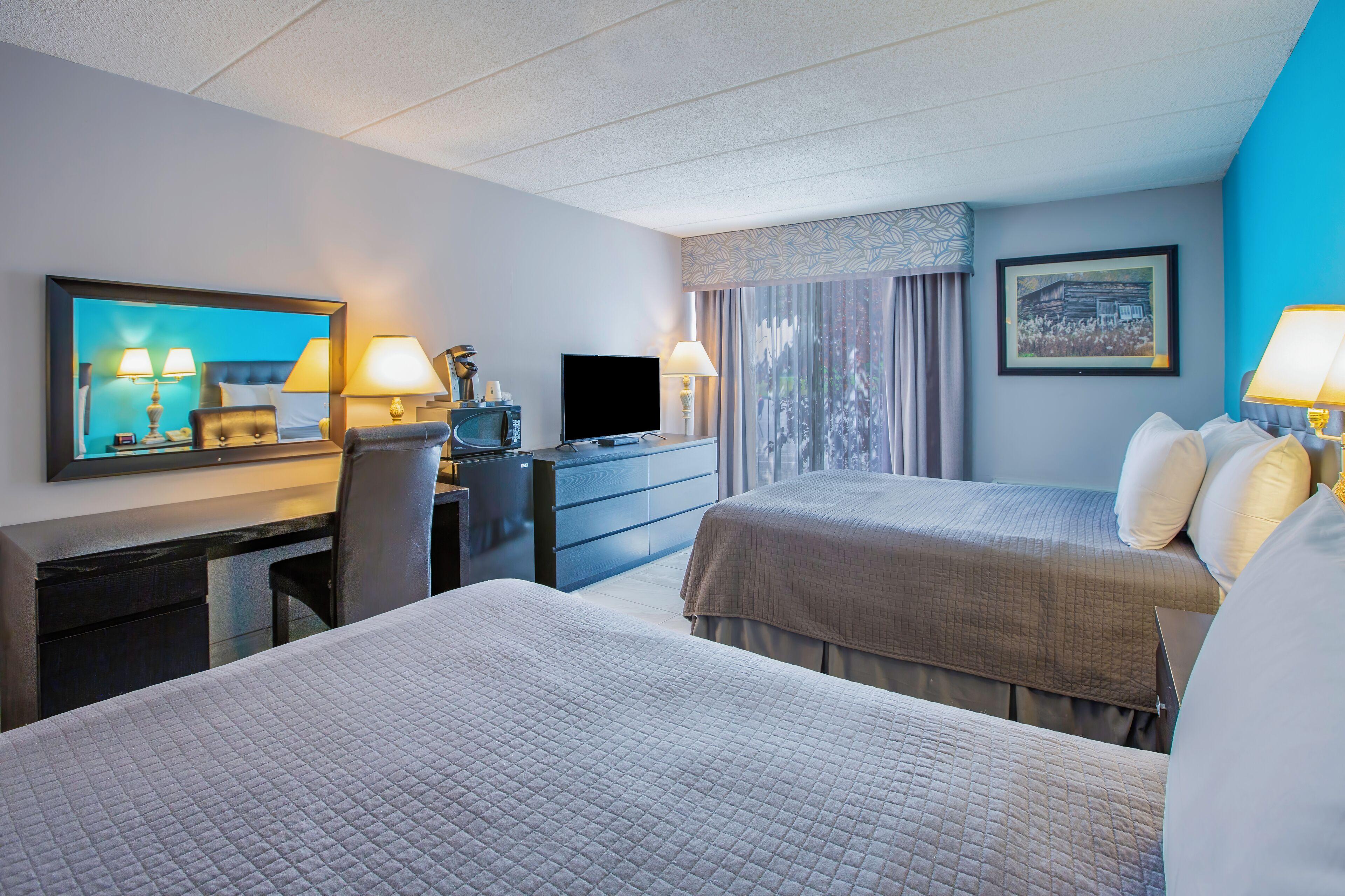 Double Room Two Double Beds Pet Friendly or Non-Smoking