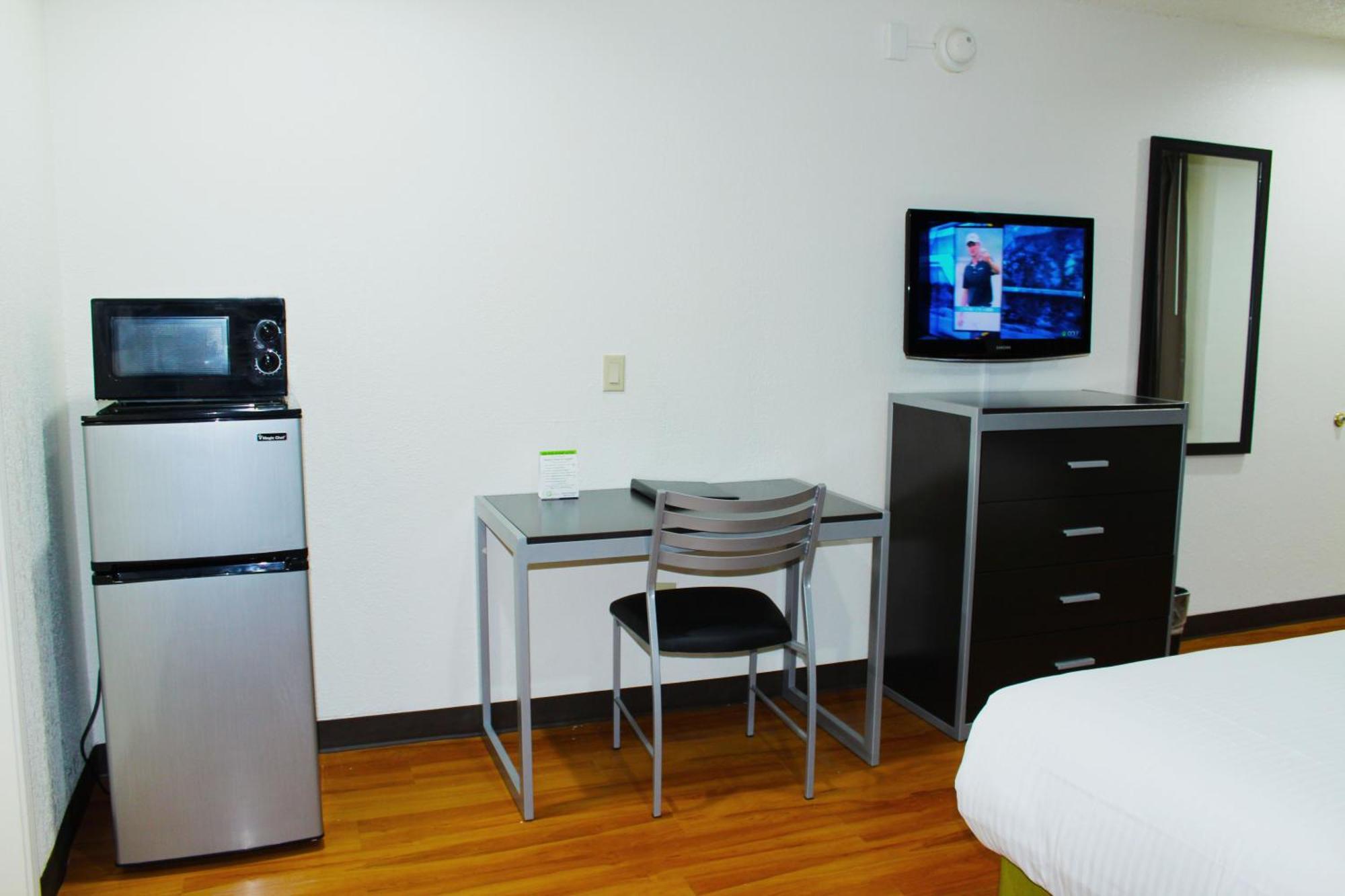 Double Room Two Double Beds Non-Smoking