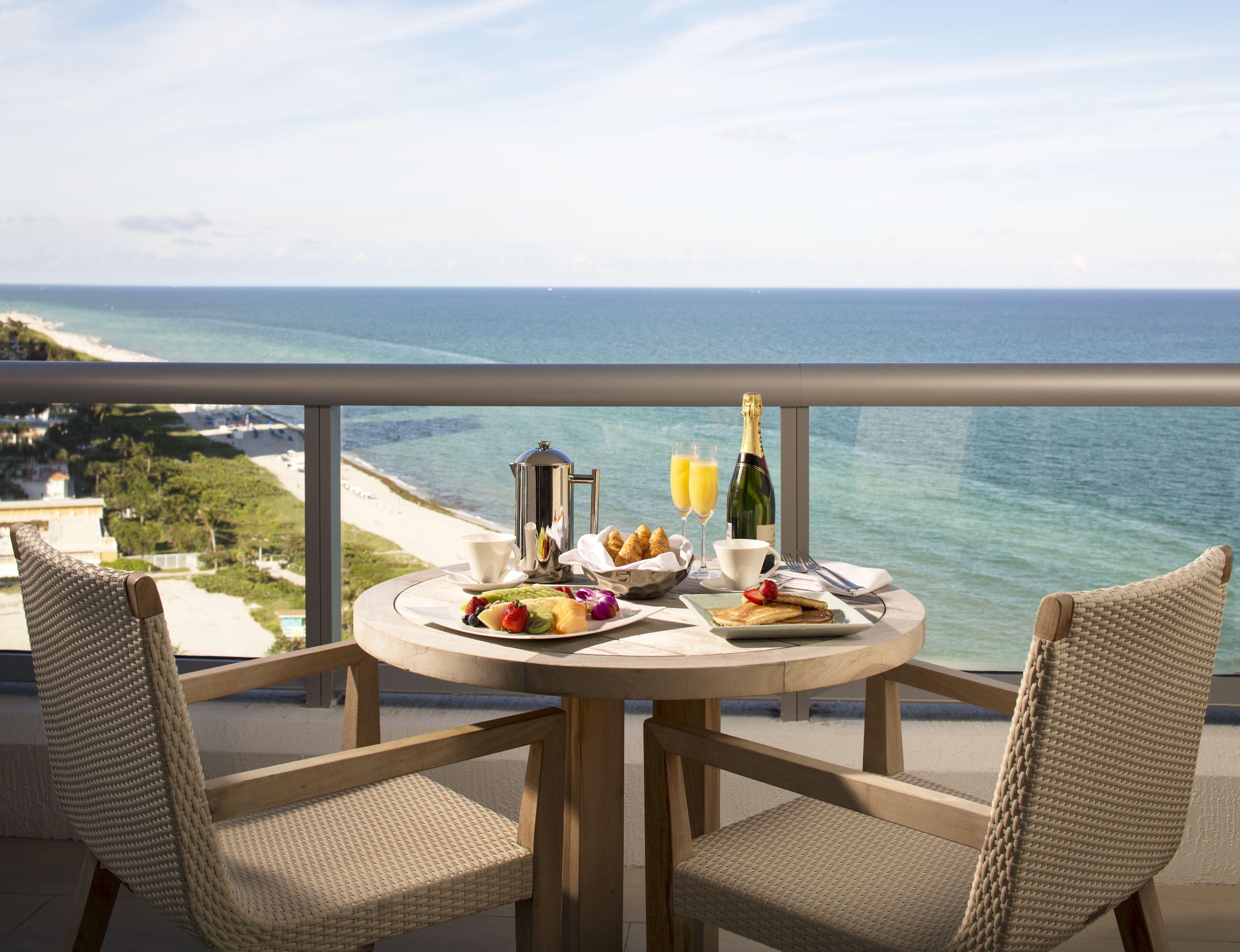Ocean View Junior Suite King Balcony