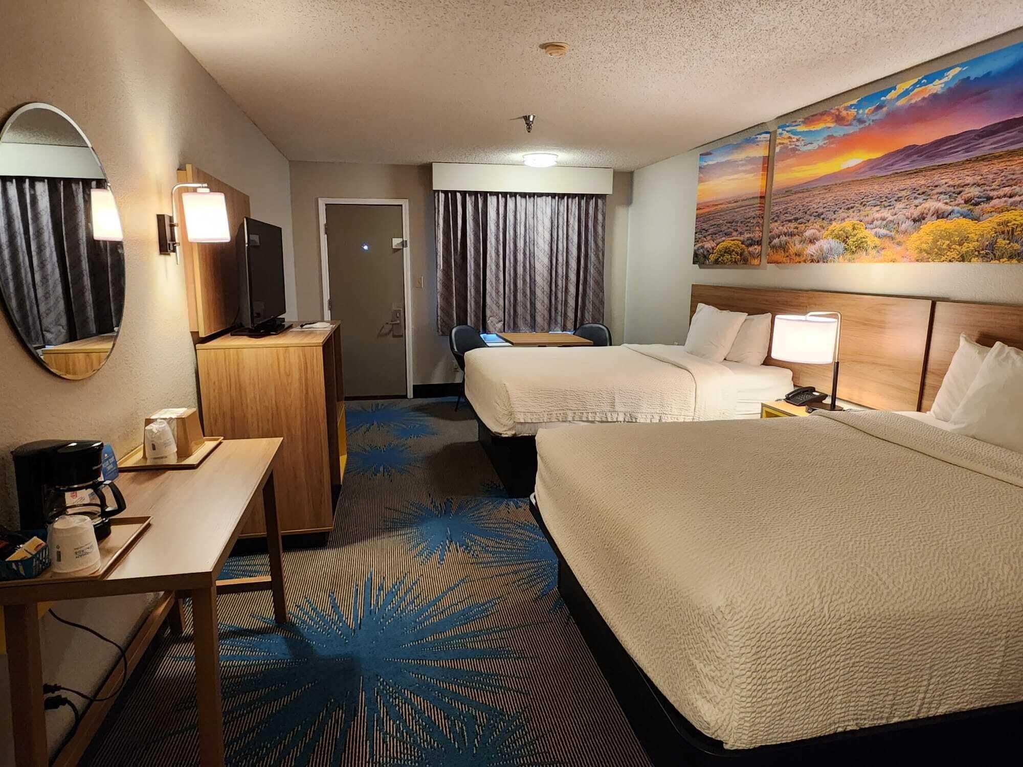 Queen Room Two Queen Beds Non-Smoking