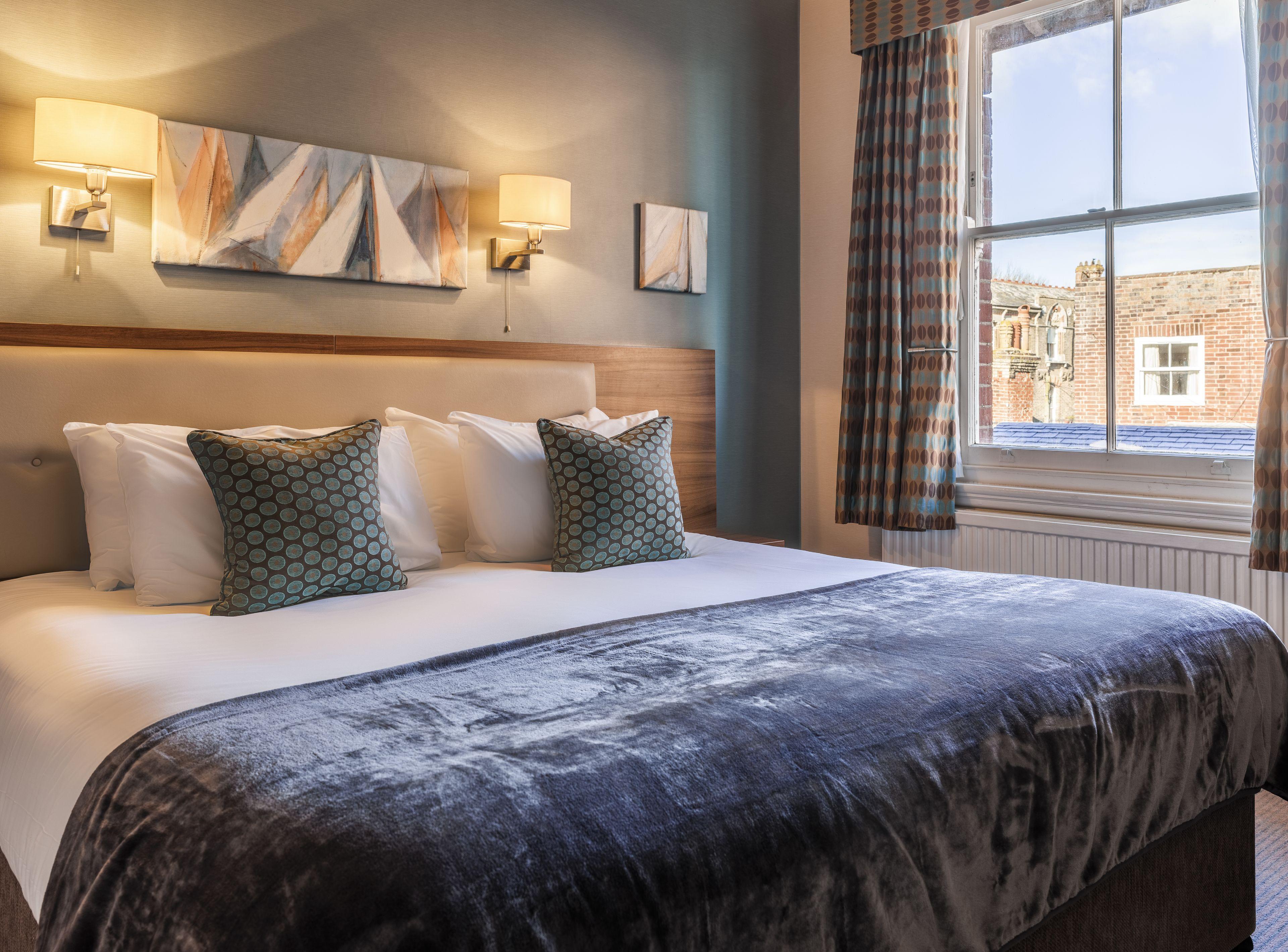 Double Room Inland View