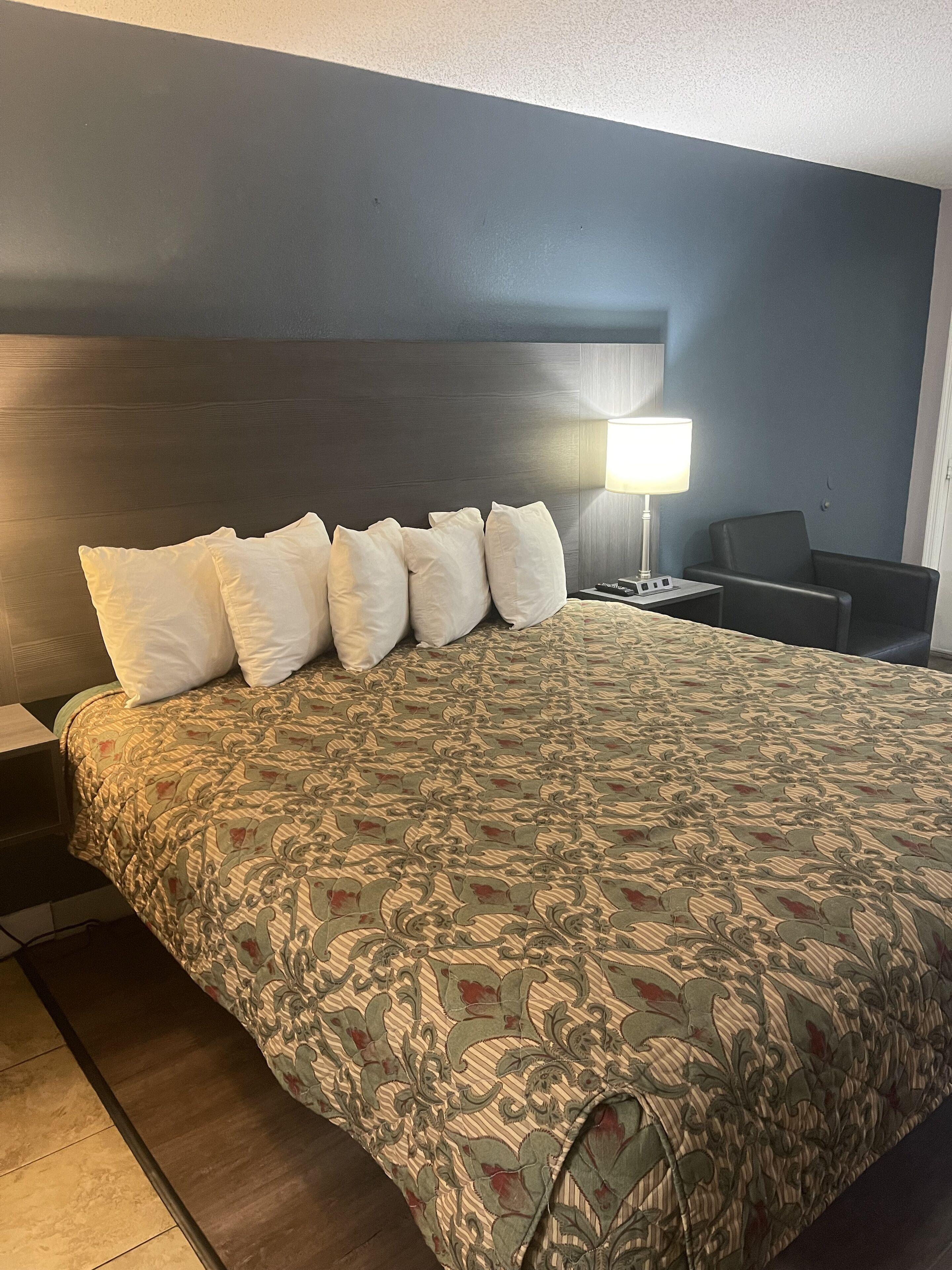 King Room Non-Smoking
