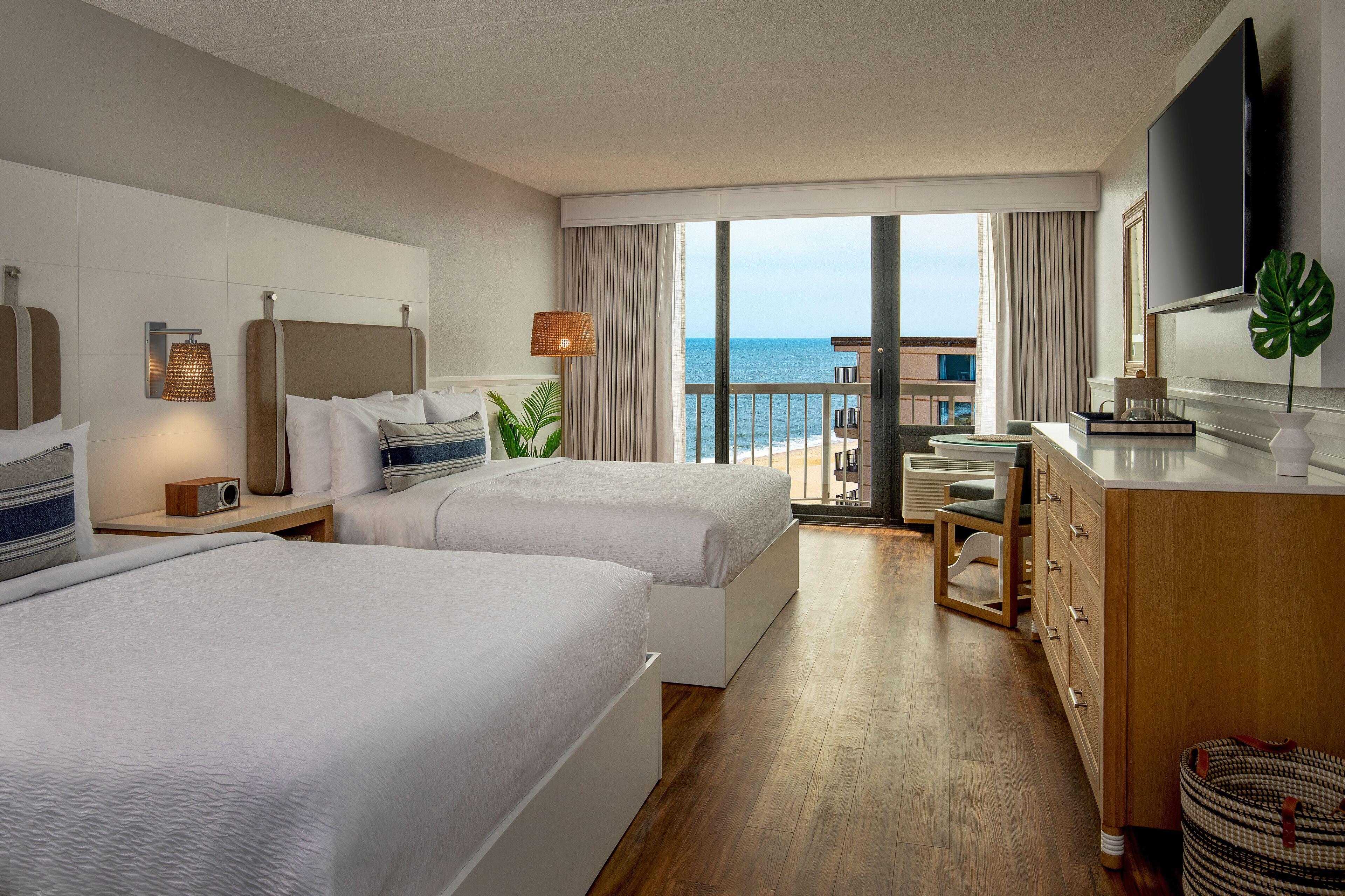 Queen Room with Two Queen Beds and Ocean View - Oceanside