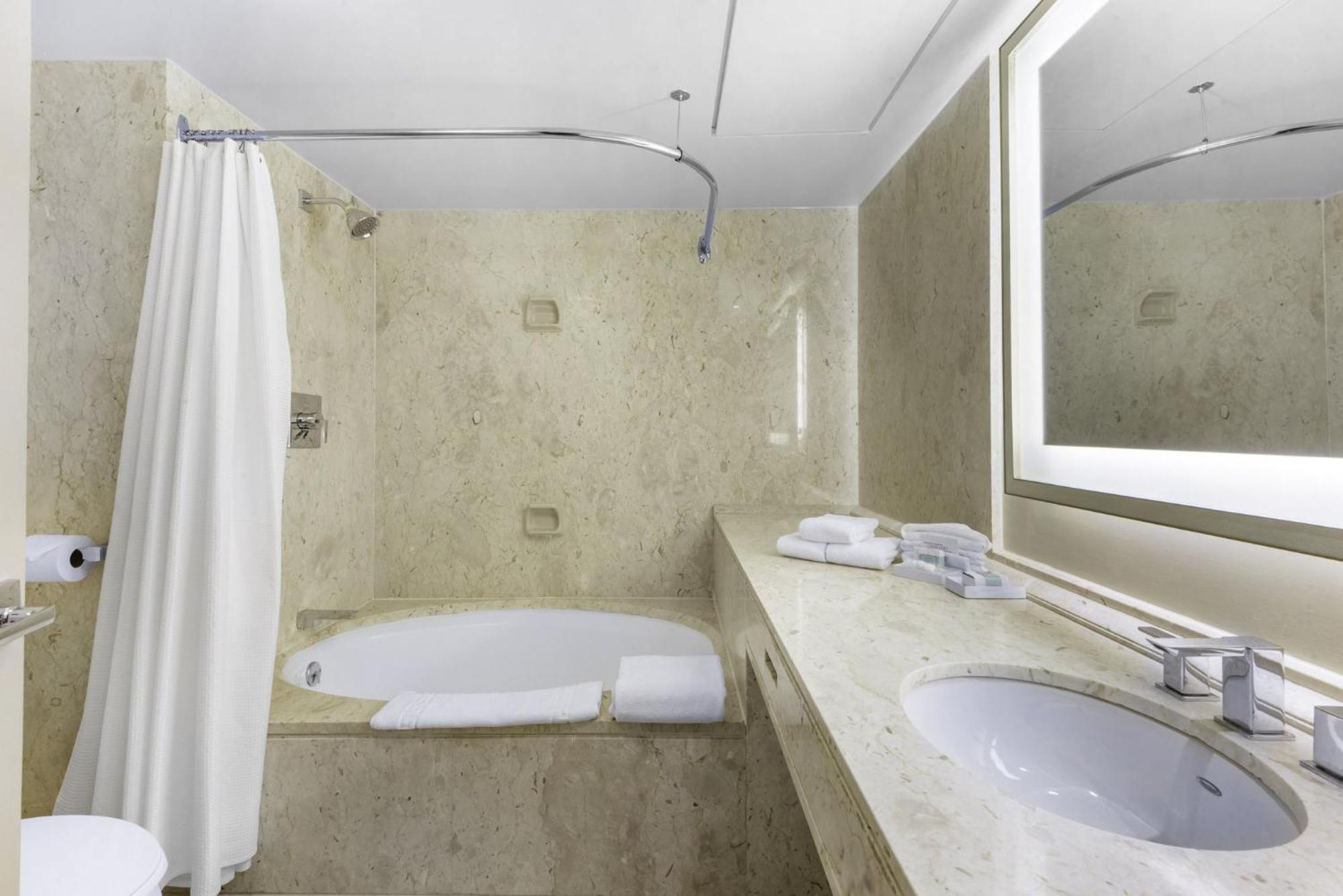 Premium King Room
