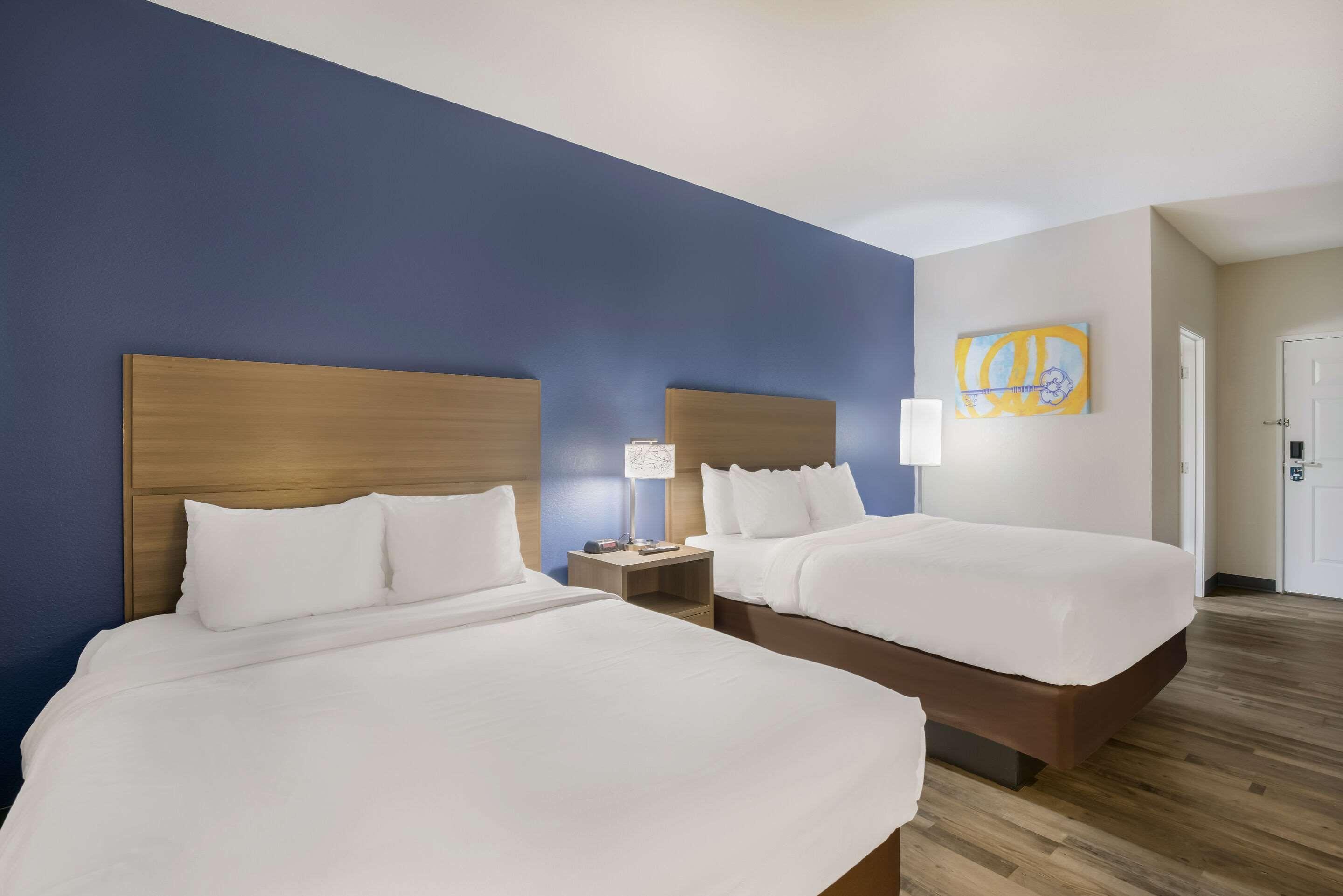 Efficiency Queen Suite Two Queen Beds Non Smoking