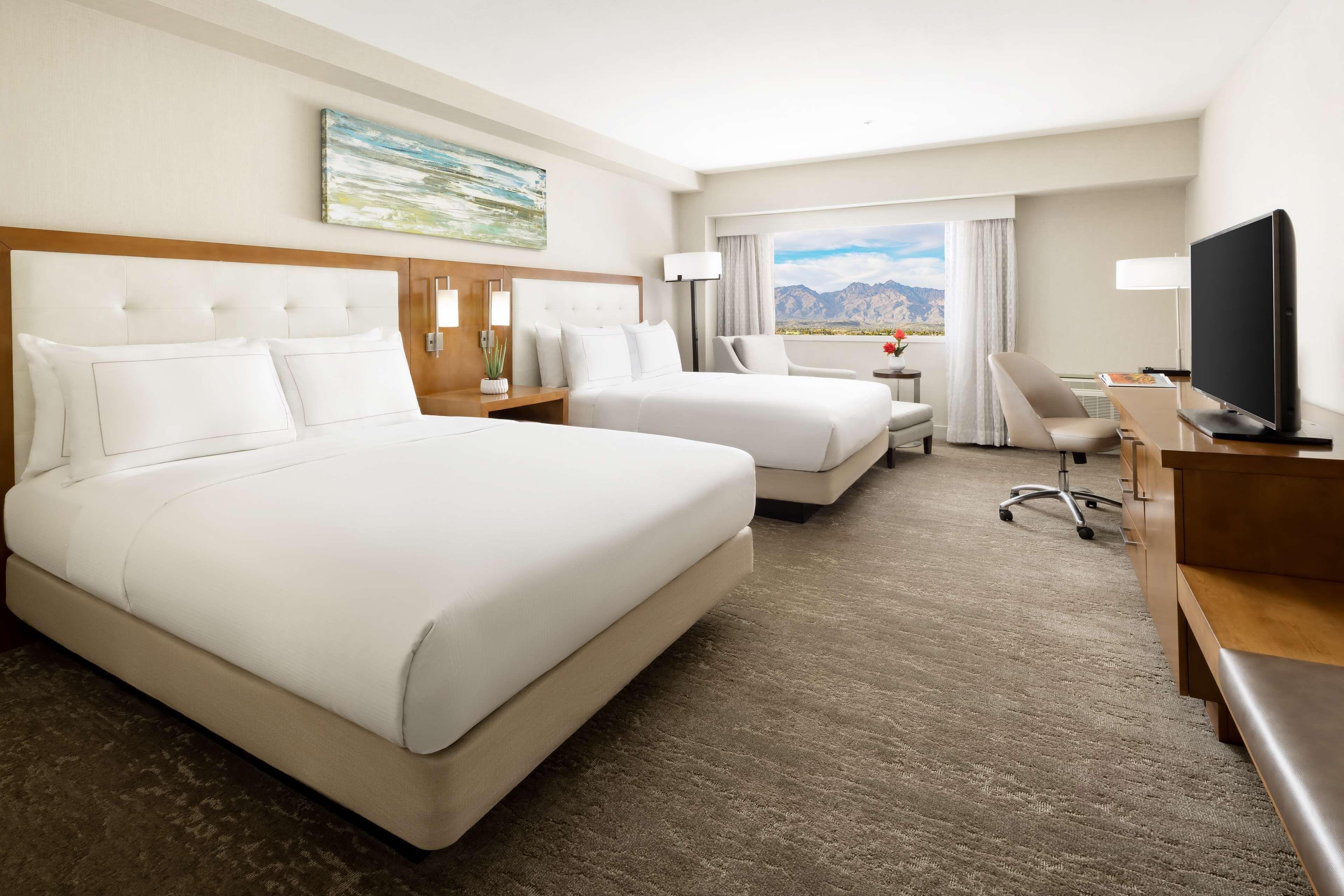Queen Room Two Queen Beds High Floor