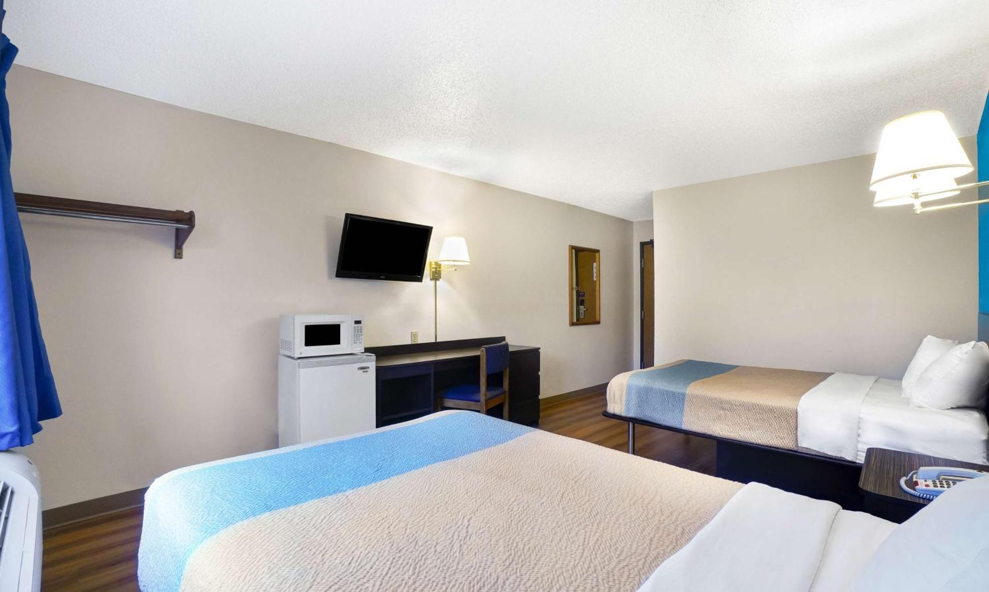 Deluxe Quadruple Room Smoking