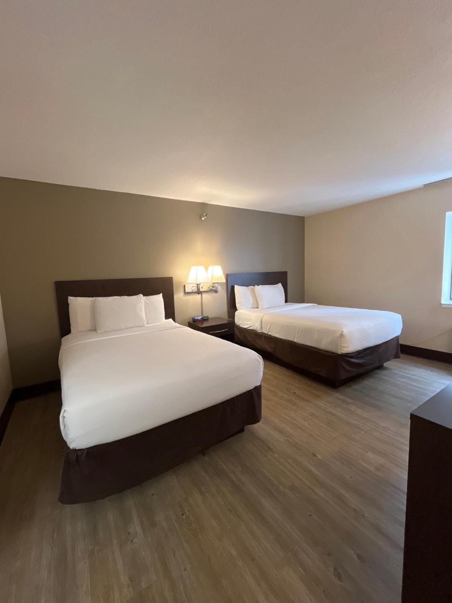 Standard Double Room Two Double Beds Non-Smoking