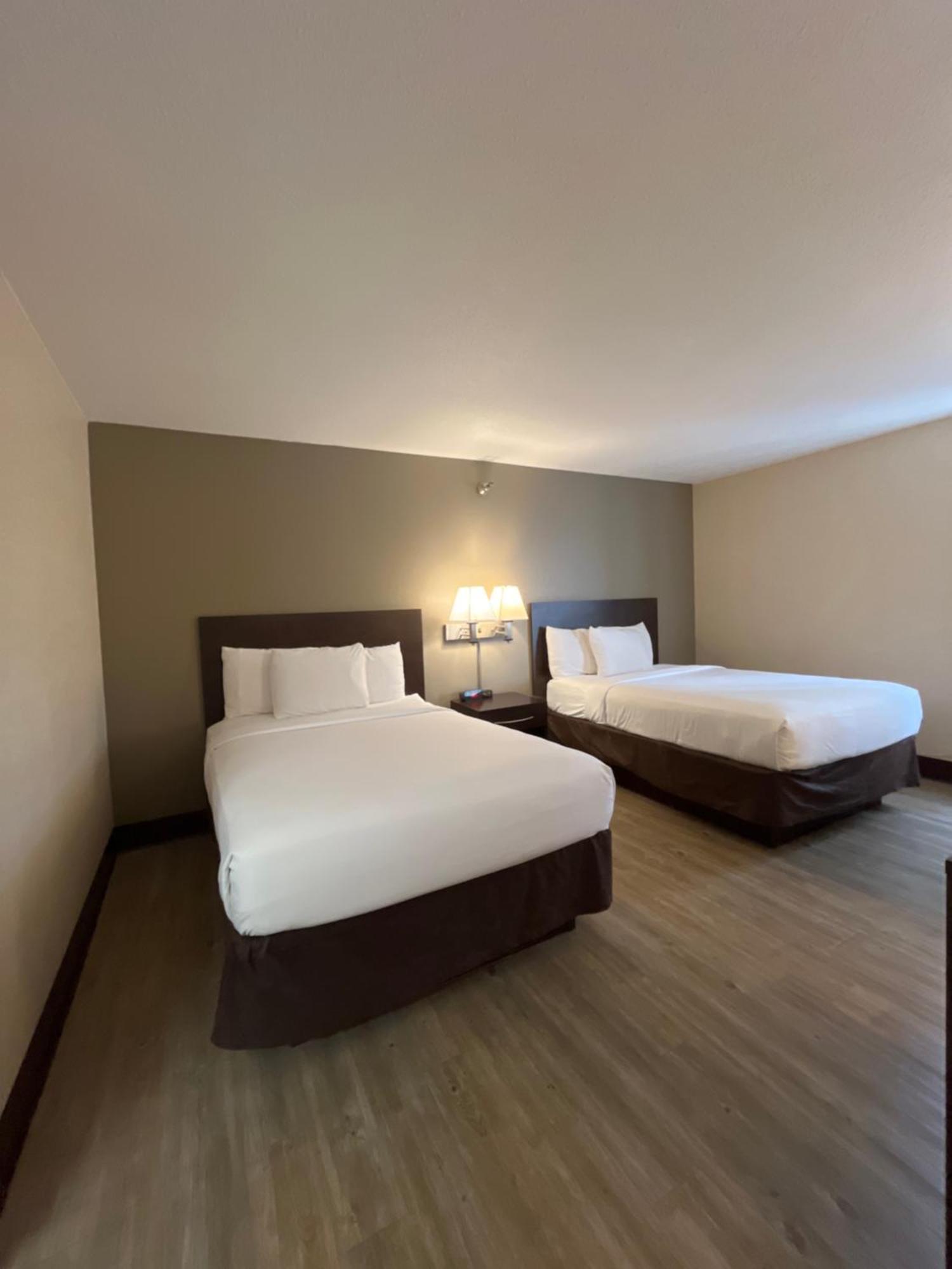 Standard Double Room Two Double Beds Non-Smoking