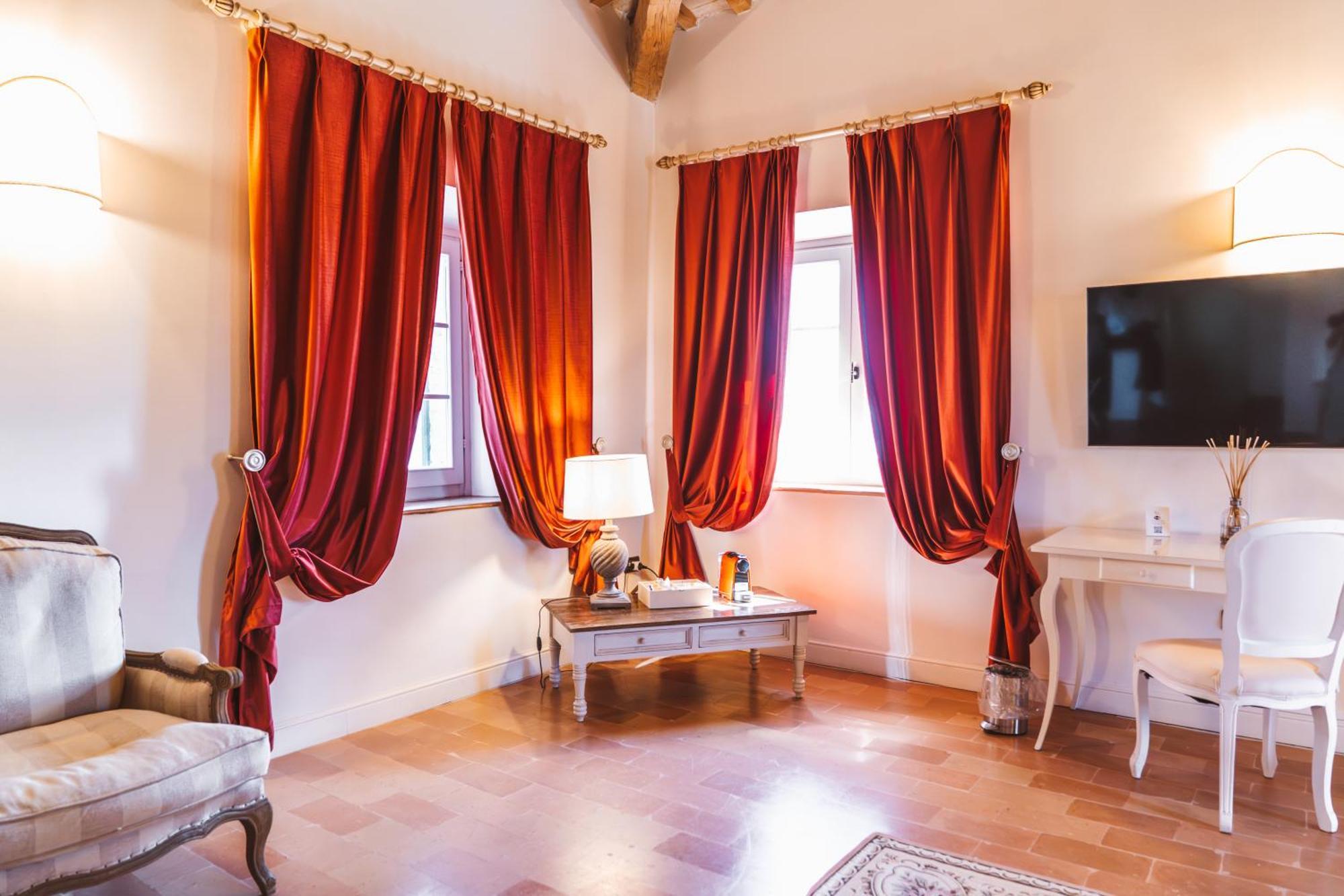 Deluxe Junior Suite