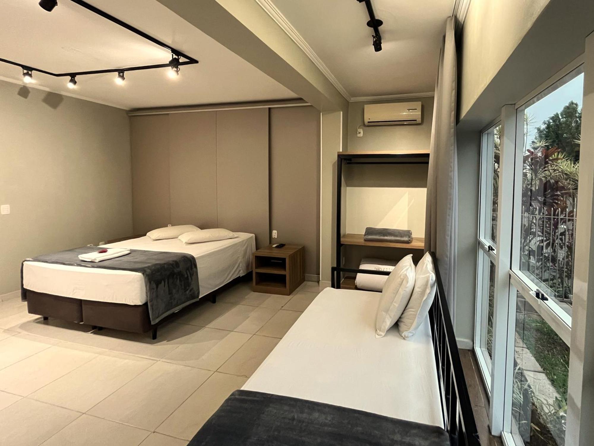 Quarto Família Superior