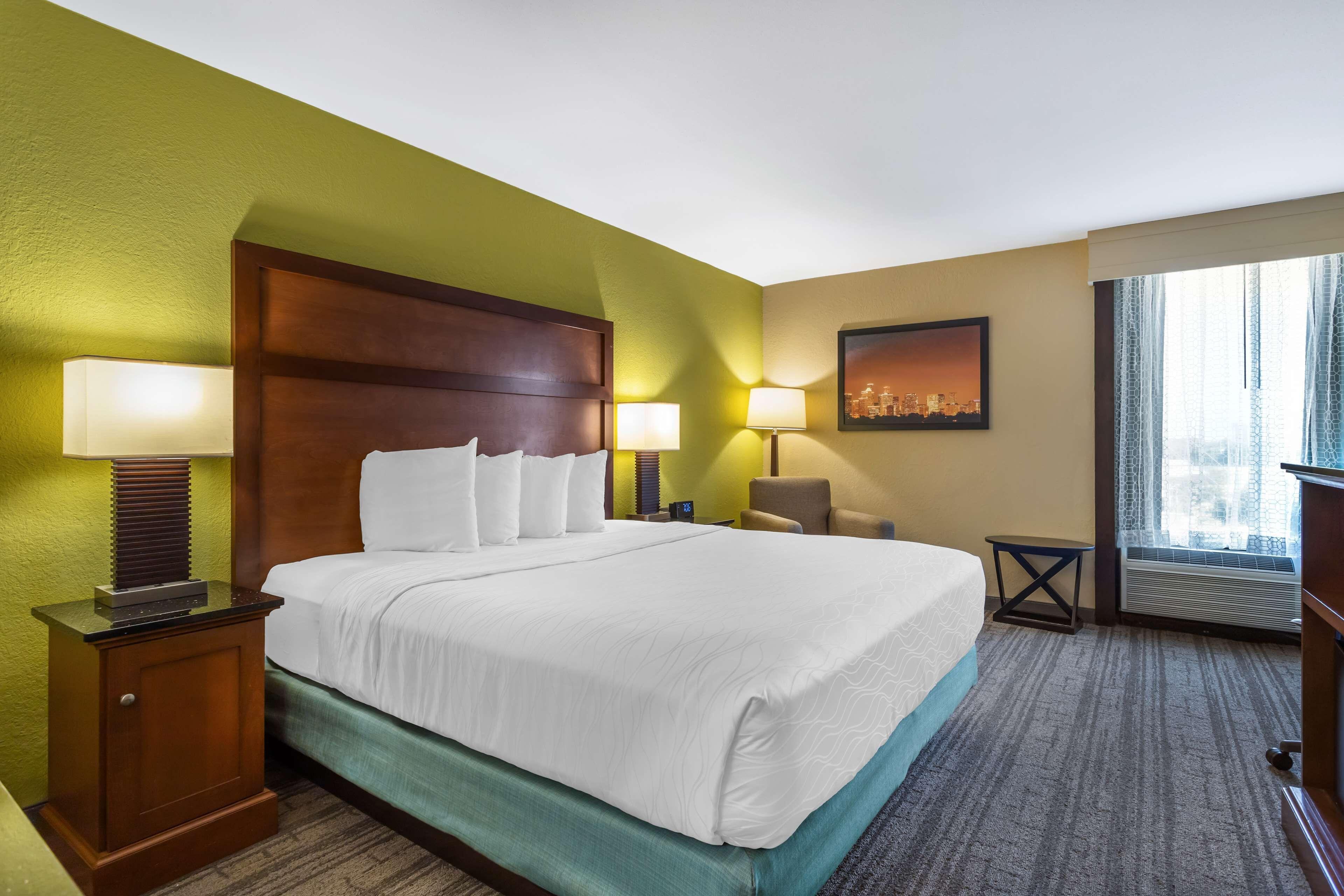 King Room