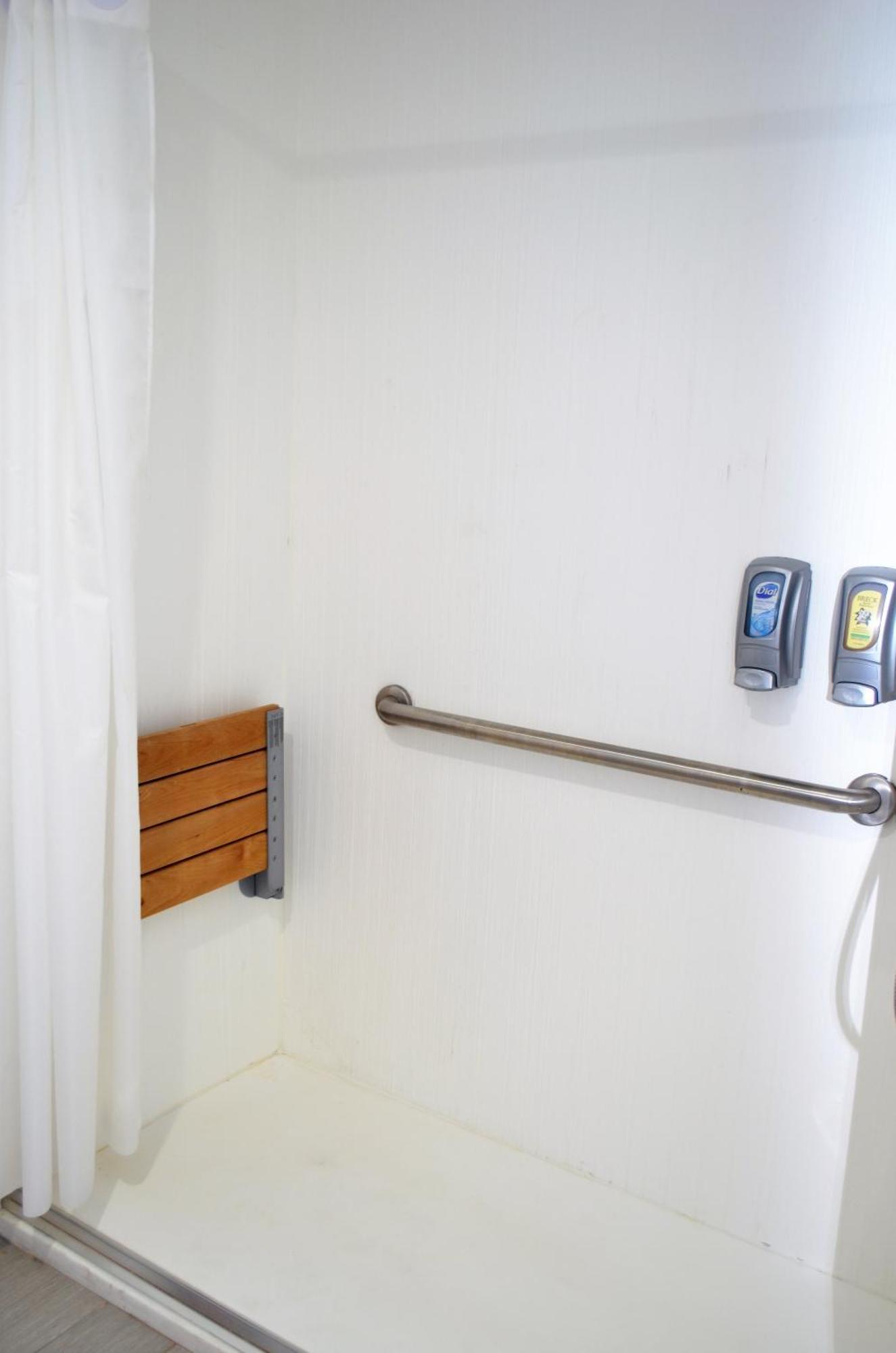 King Room Disability Access or Non-Smoking