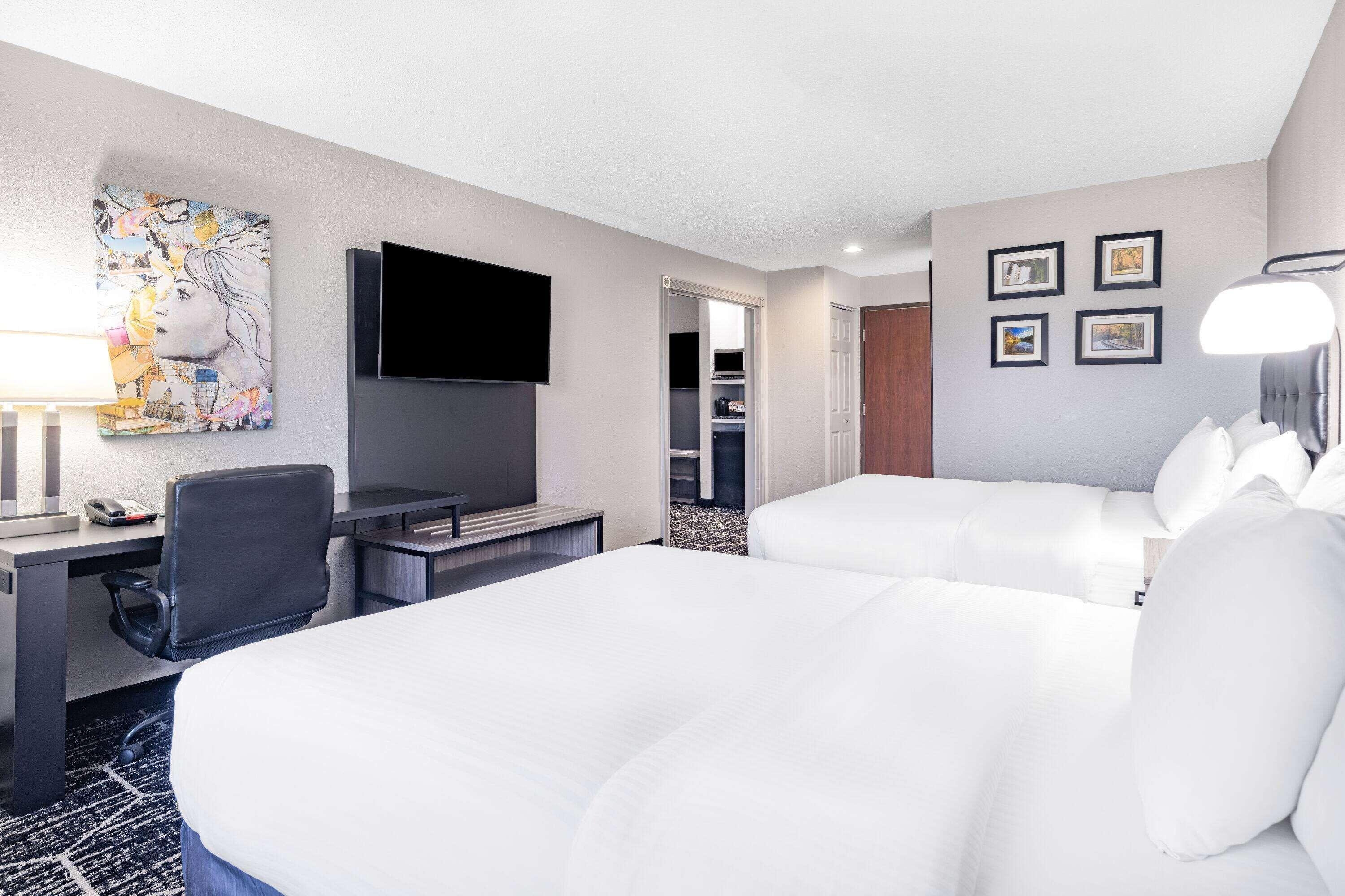 Deluxe Family Suite Non-Smoking
