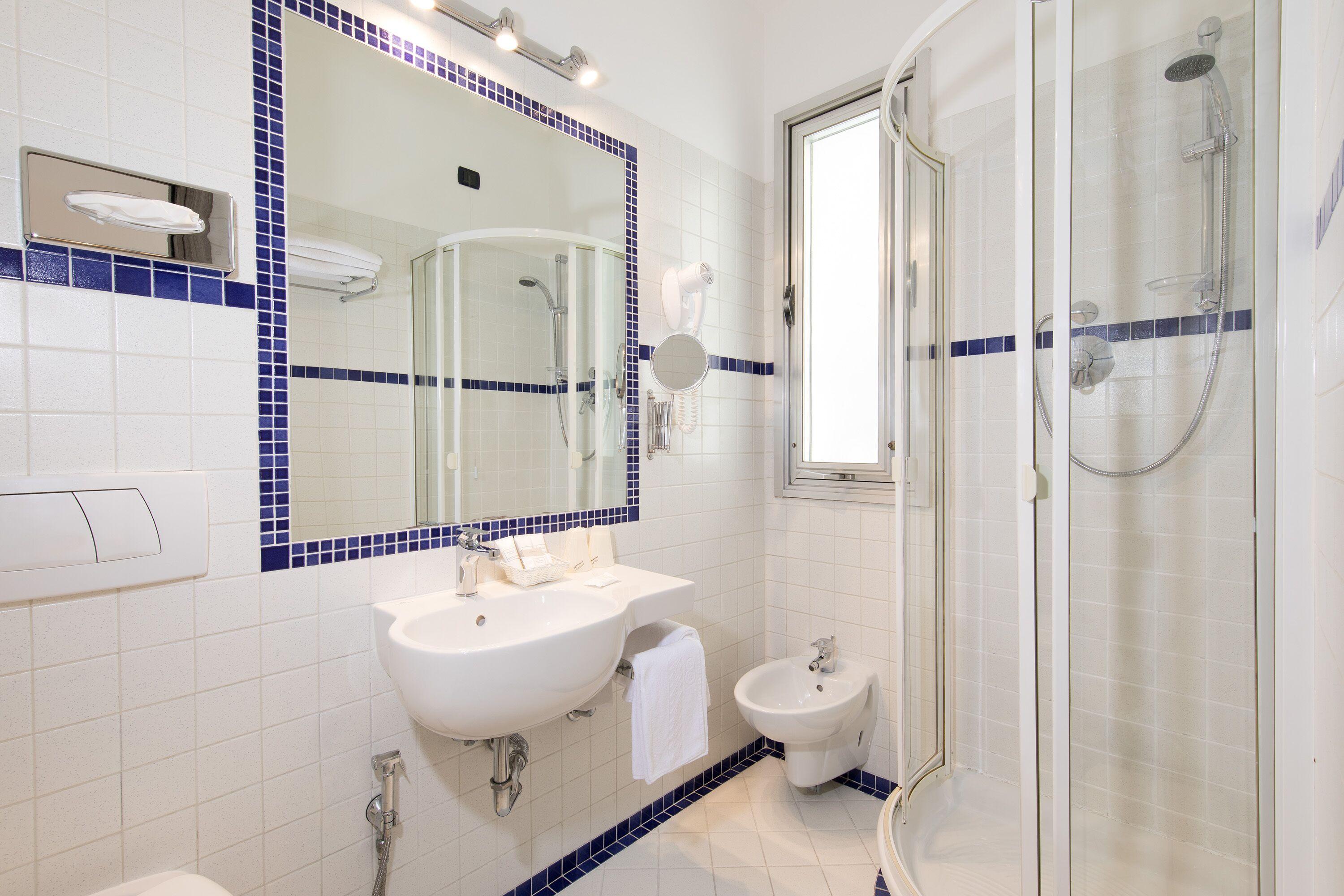 Economy Single Room