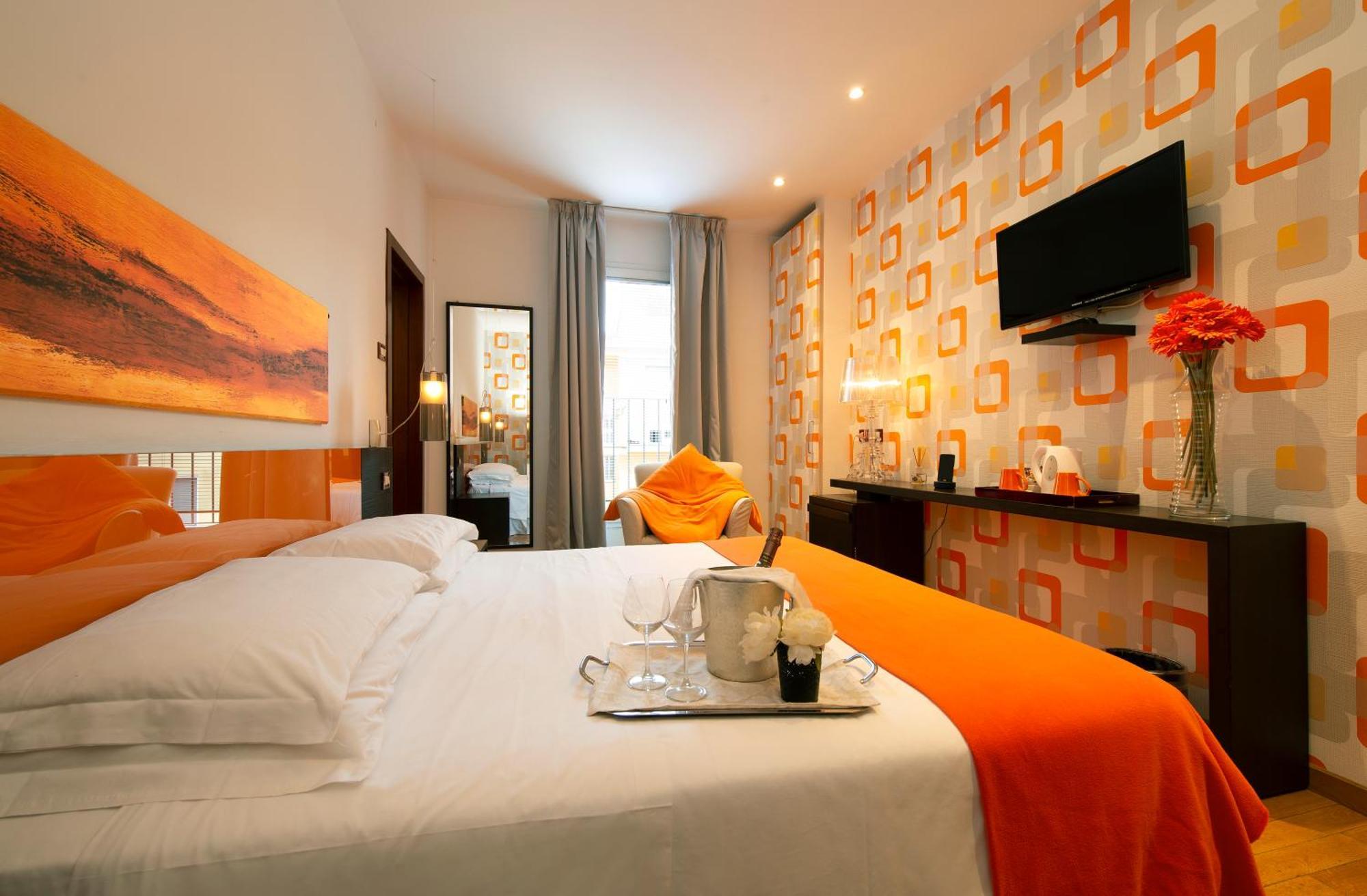Standard Queen Room