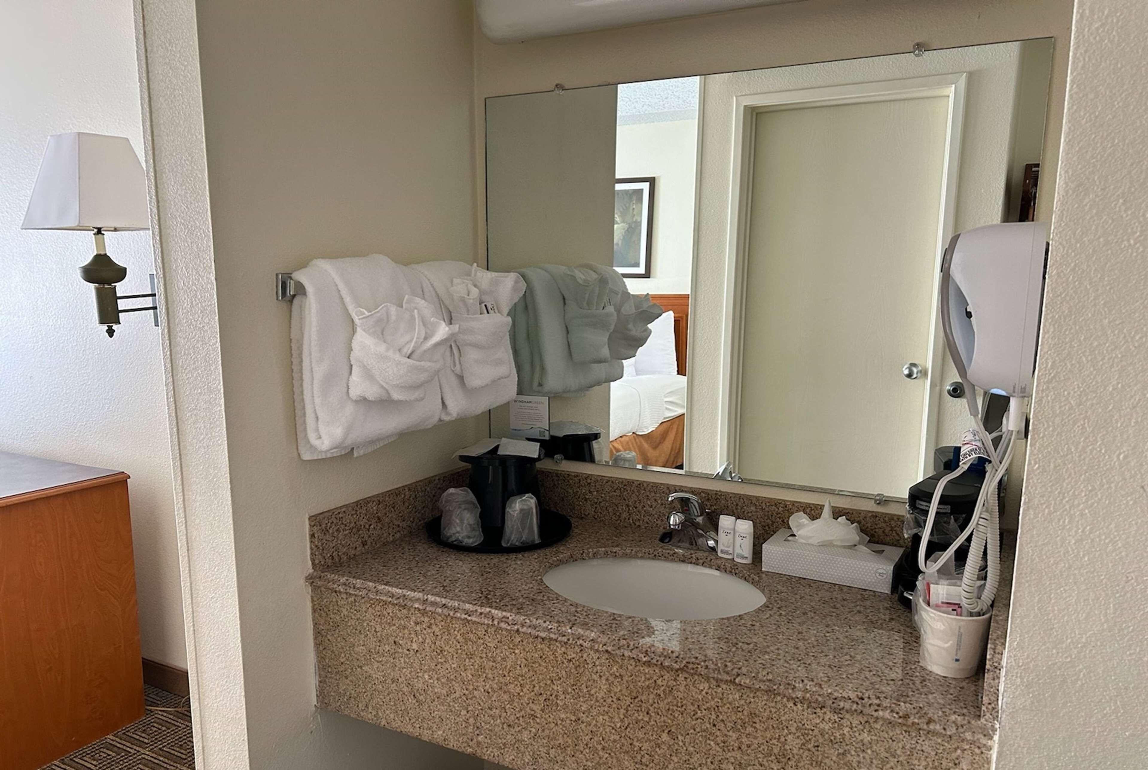 Double Room Two Double Beds Non-Smoking