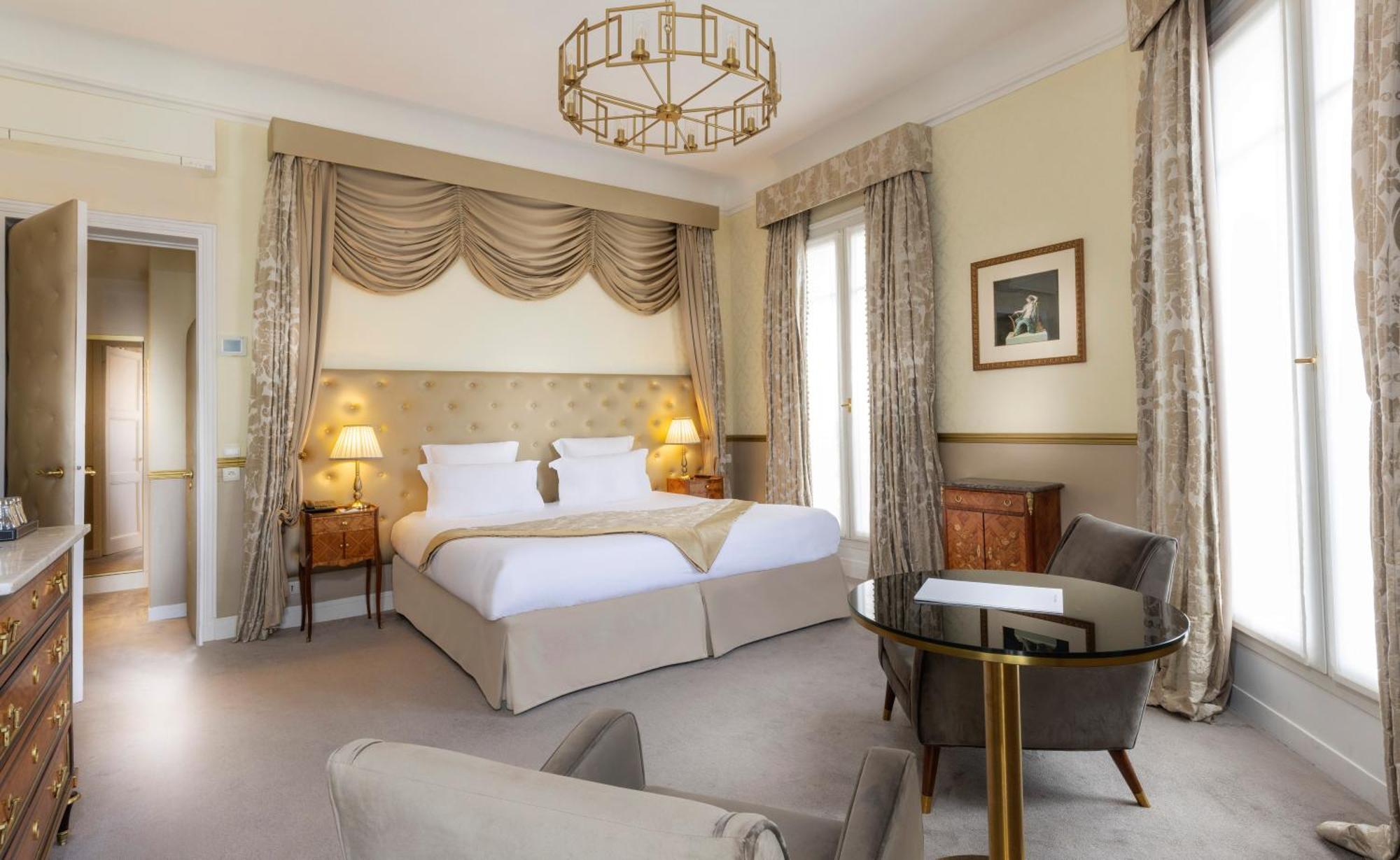 Corner Junior Suite