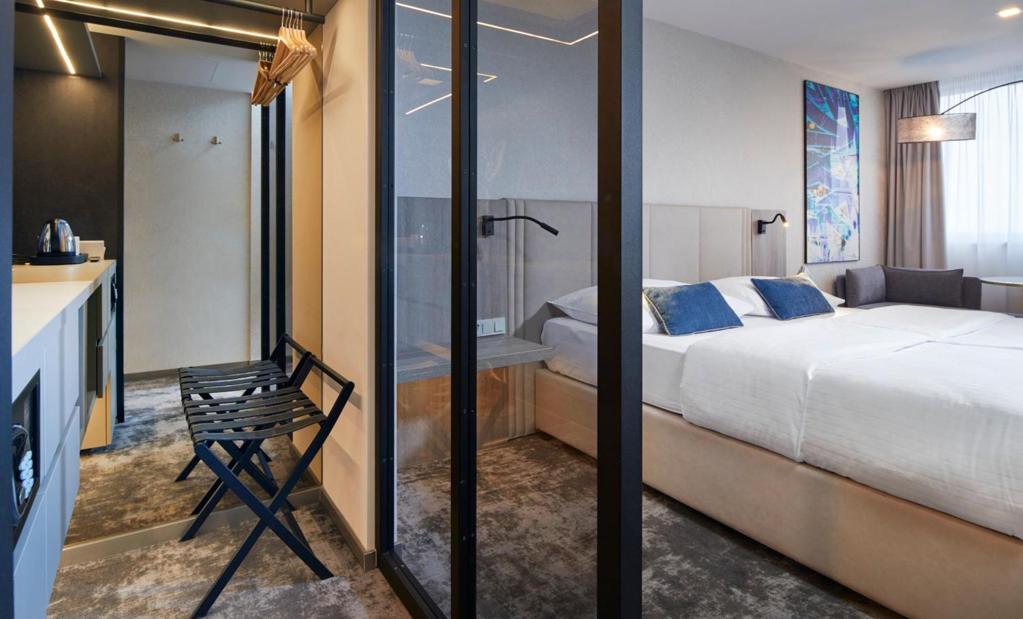 Executive Double or Twin Room Pool Access