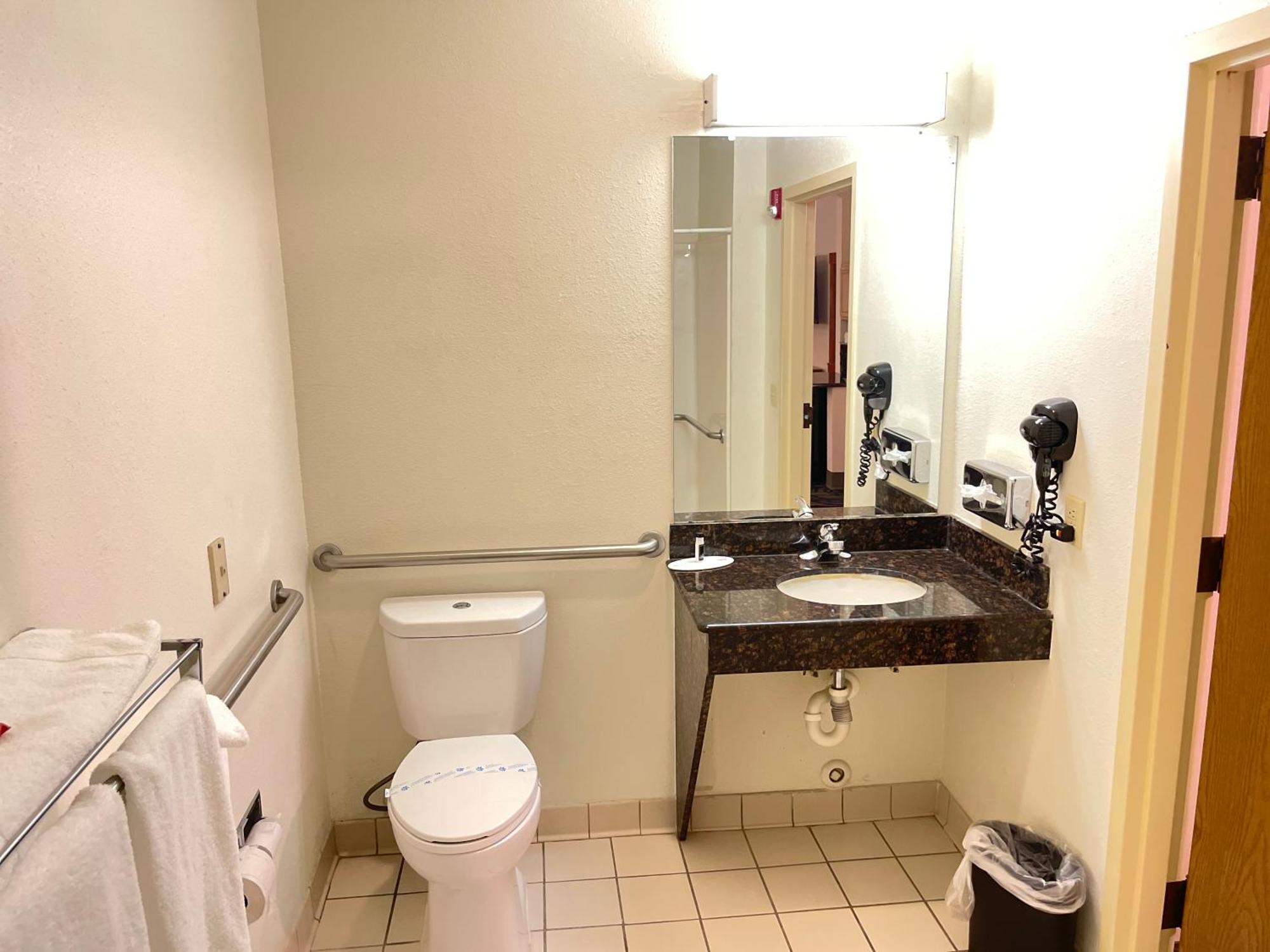 King Studio Suite Roll Shower Mobility or Hearing Accessible Non-Smoking