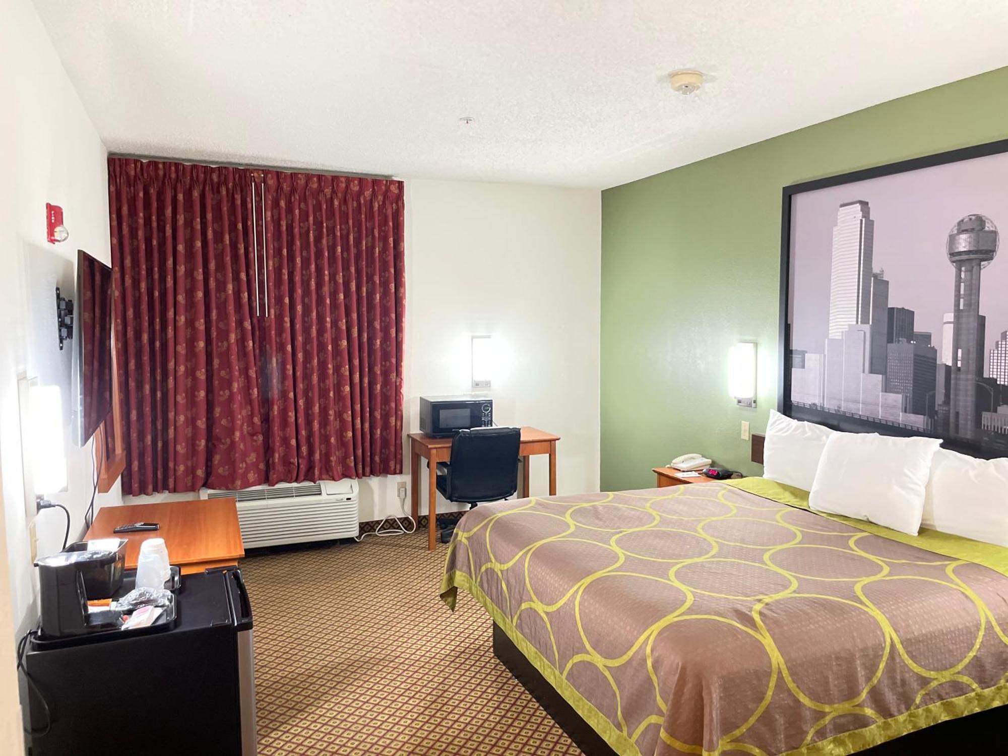 King Room Roll Shower Mobility or Hearing Accessible Non-Smoking